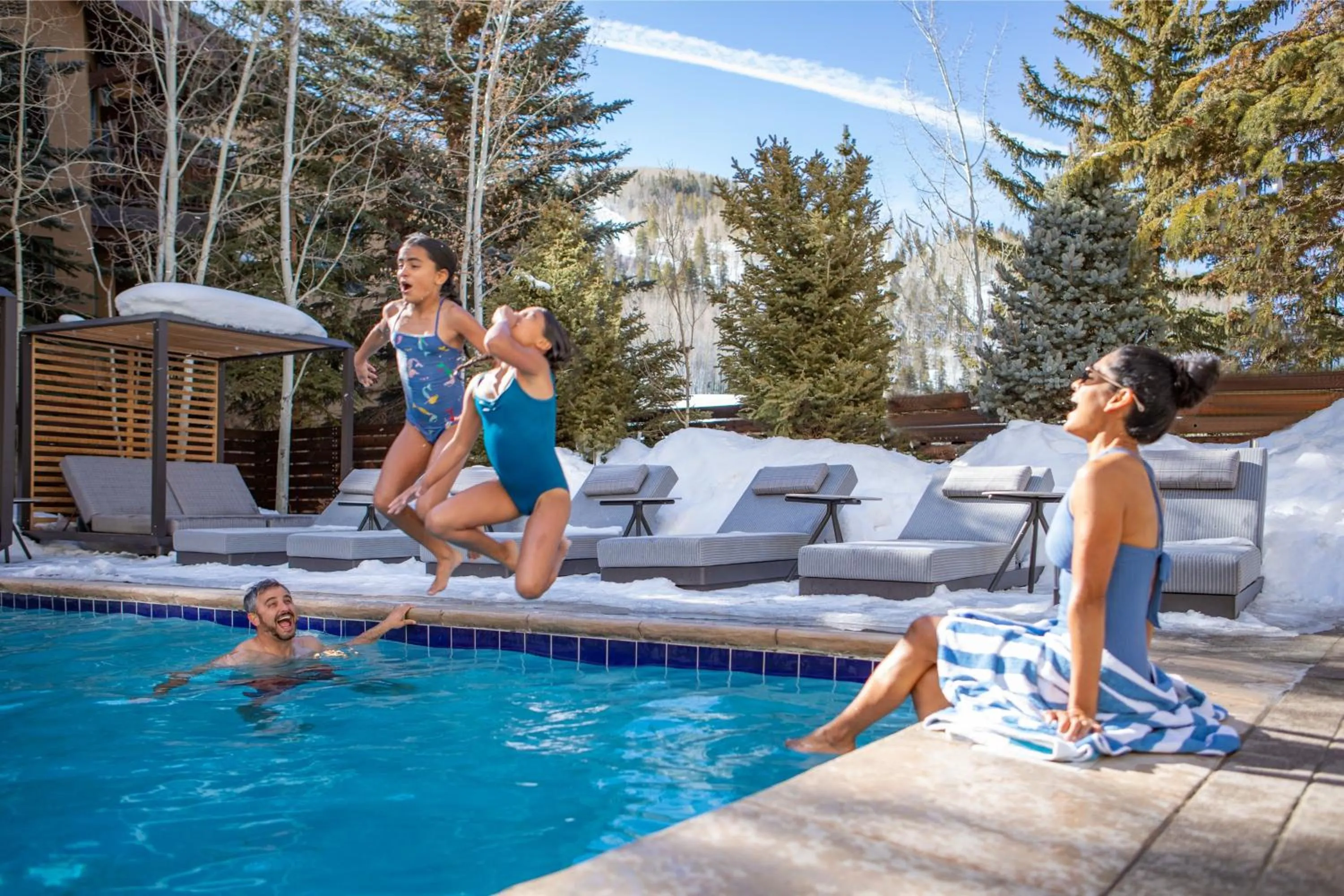 Swimming pool in The Hythe, a Luxury Collection Resort, Vail