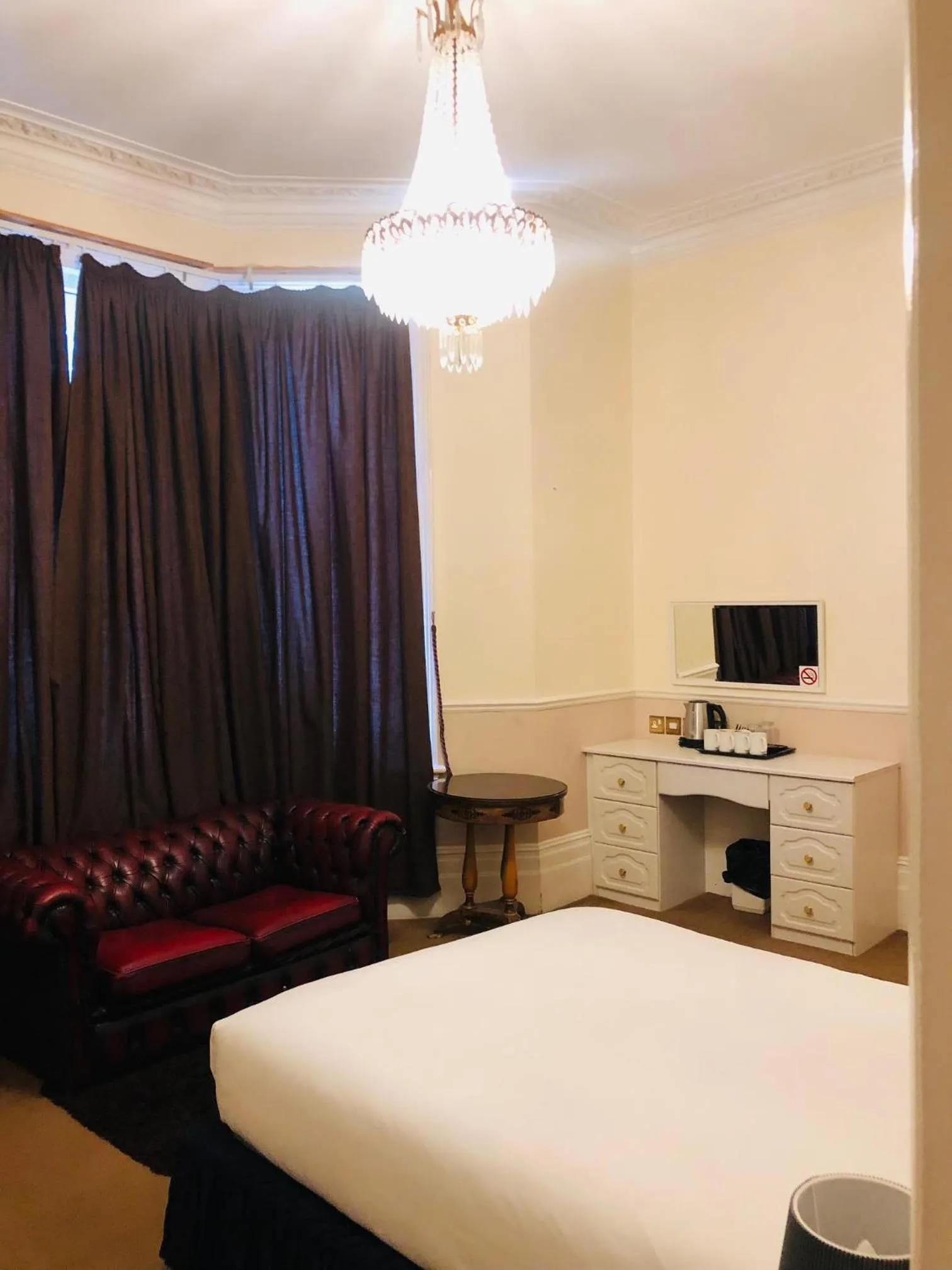 Bed in Albany, Brighton & Hove