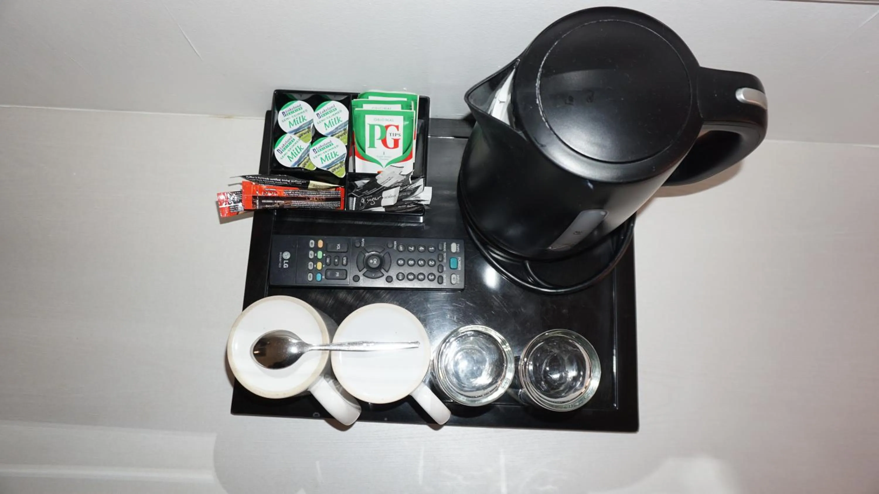 Coffee/tea facilities in Albany, Brighton & Hove