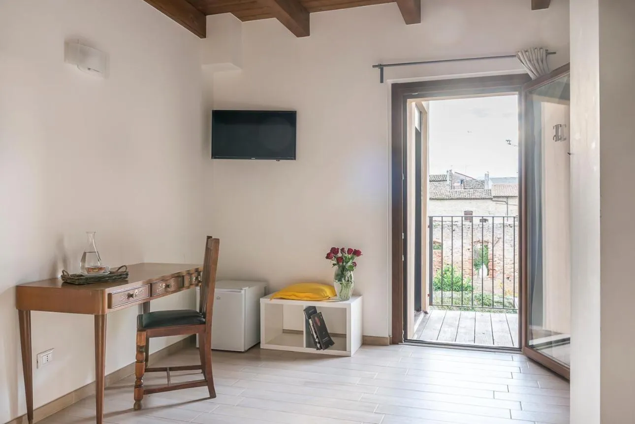 Torre della Loggia - Dimora Storica - Ortona