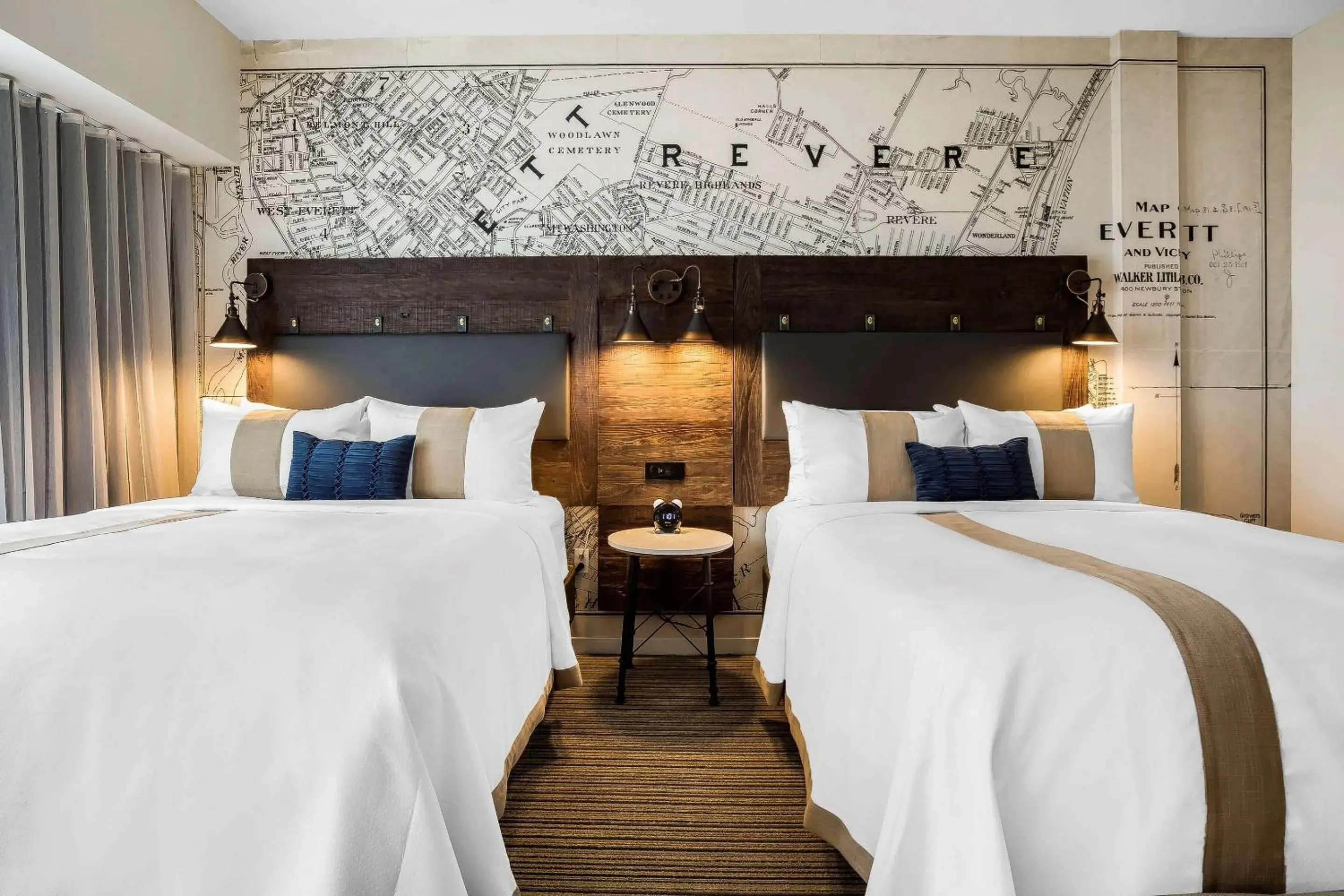 Bed in enVision Hotel Boston-Everett Bed in enVision Hotel Boston-Everett