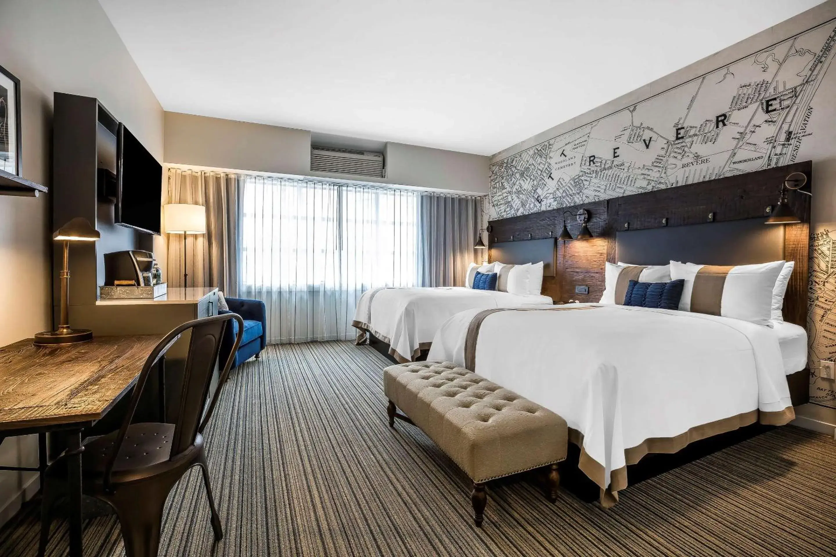 Bed in enVision Hotel Boston-Everett Bed in enVision Hotel Boston-Everett