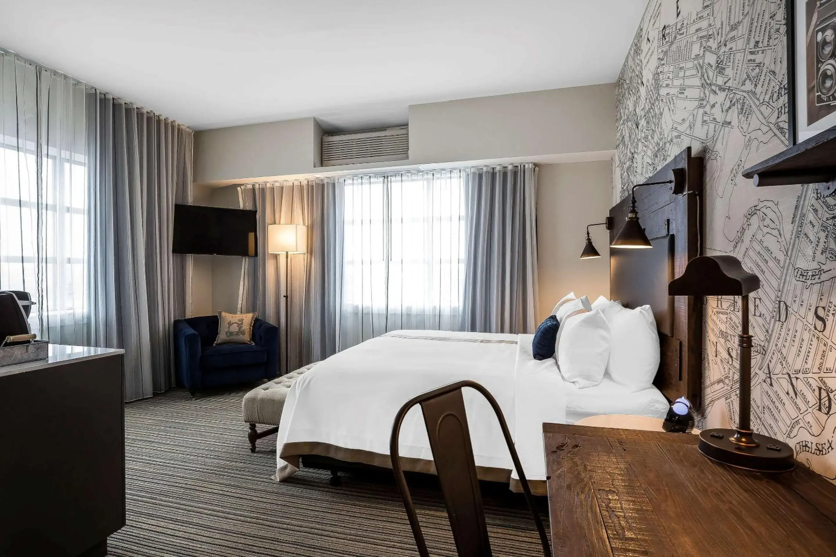 Bed in enVision Hotel Boston-Everett Bed in enVision Hotel Boston-Everett