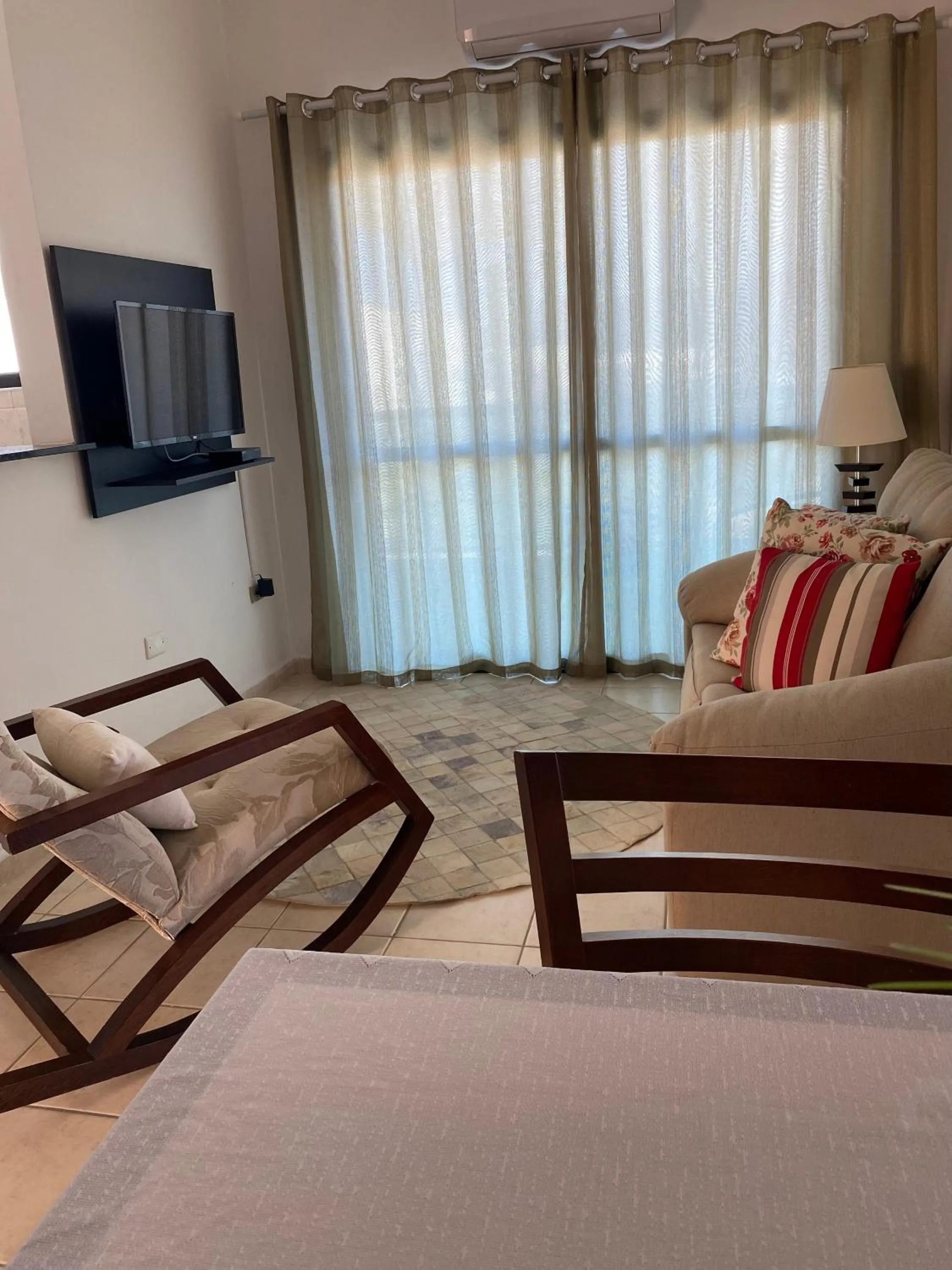 Bella Casa Flat Service