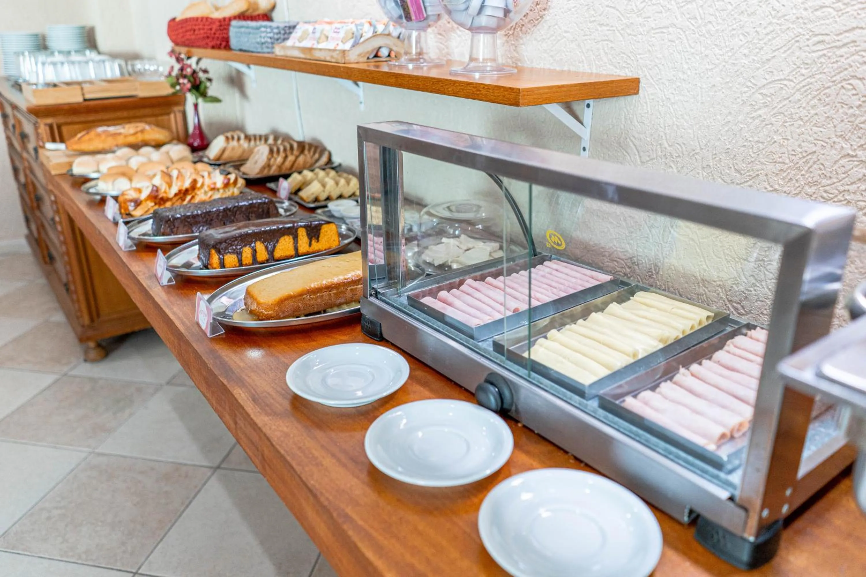 Breakfast in Bella Casa Flat Service