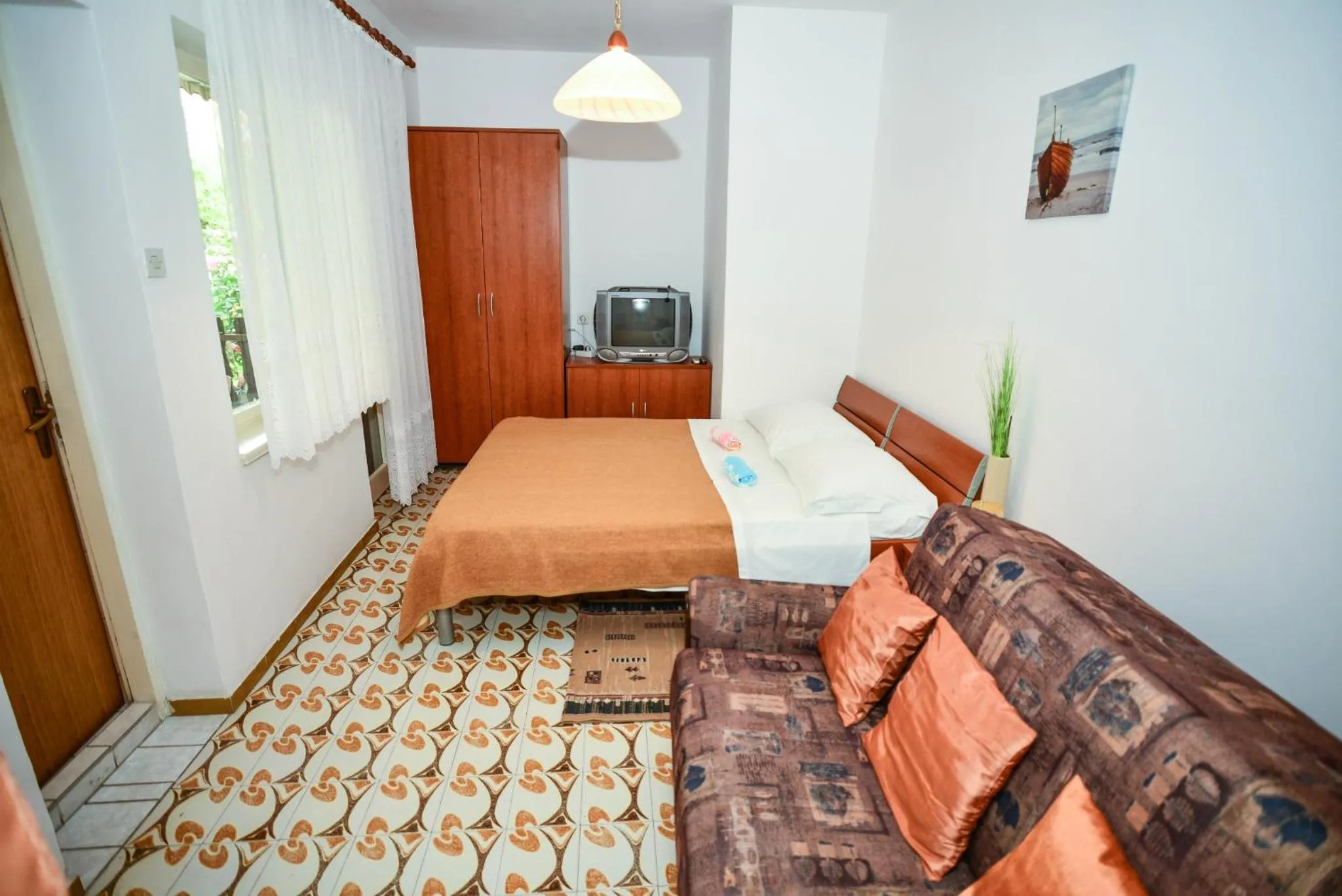 Bed in Apartments Bobo