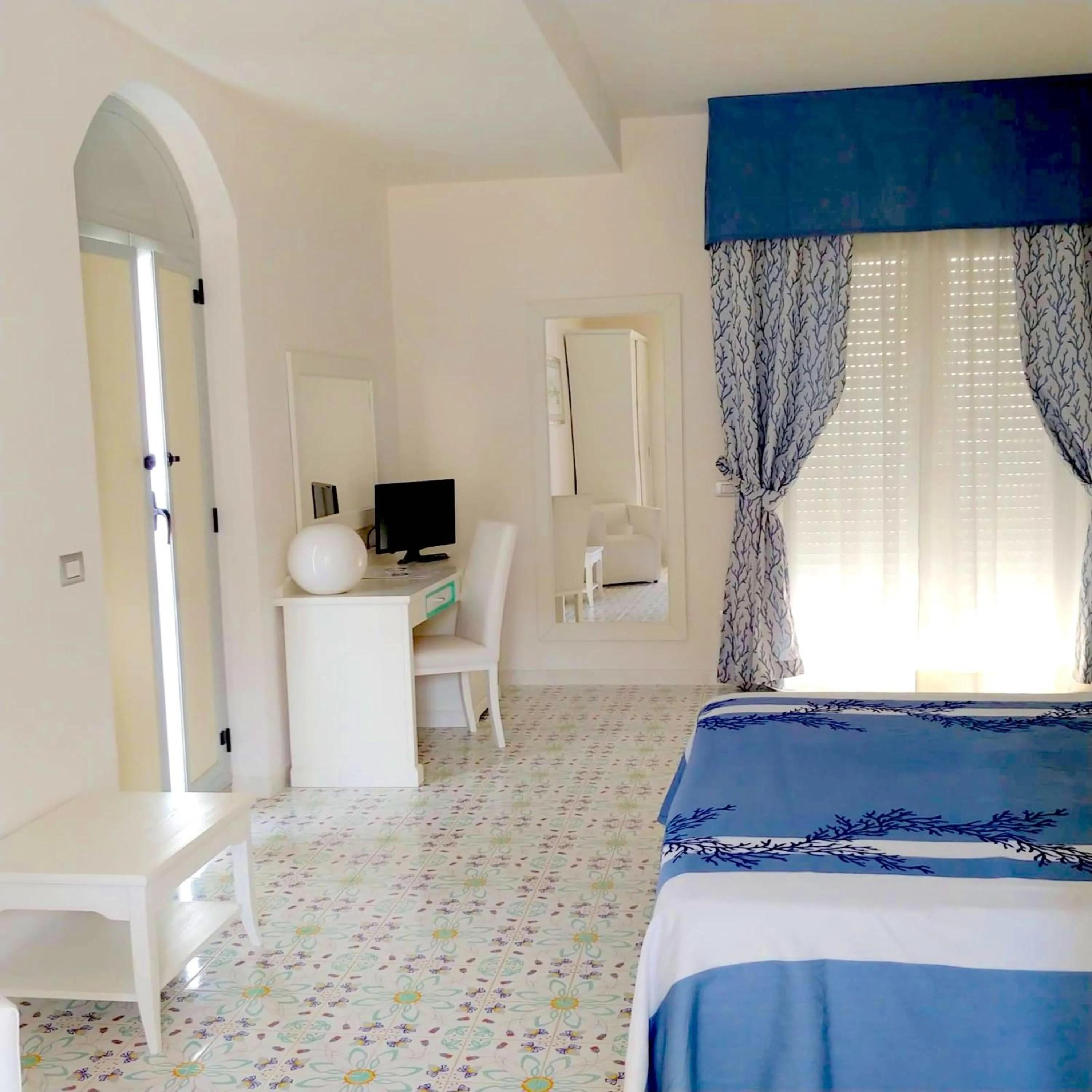 Bedroom, Bed in Hotel Ferretti