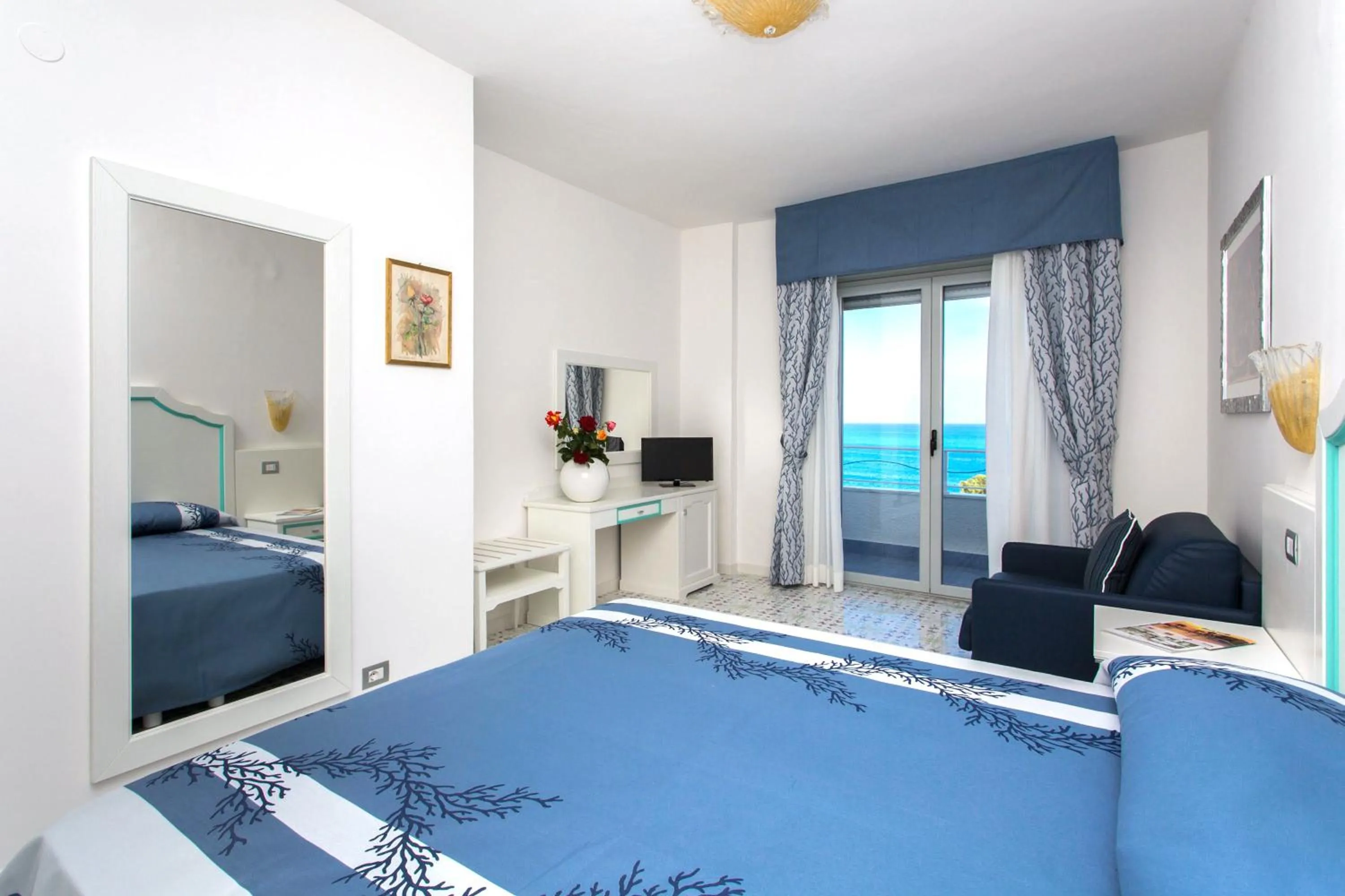 Bedroom, Bed in Hotel Ferretti