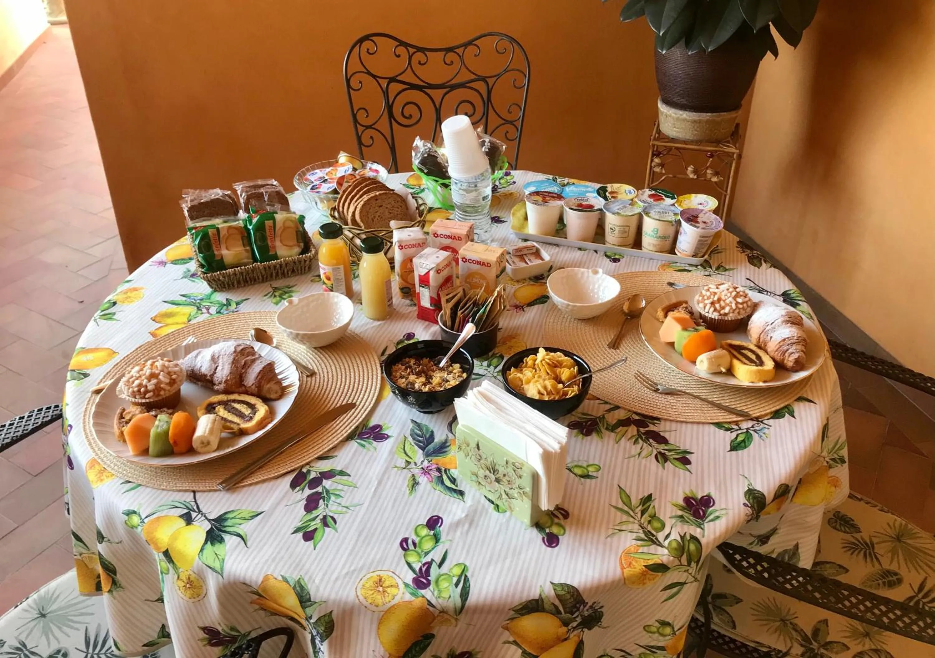 Food and drinks in La Mammola Bed&Breakfast