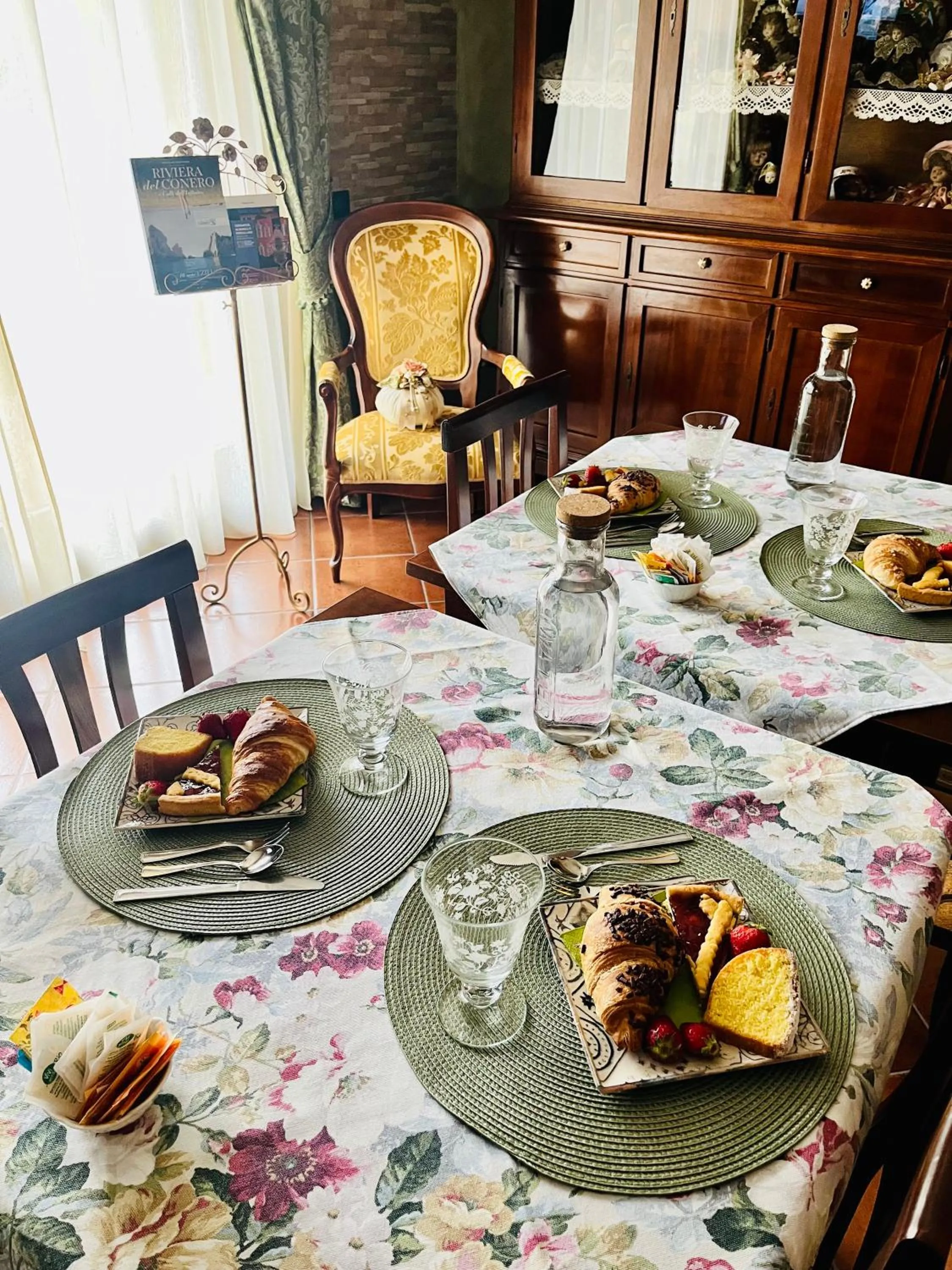 Food and drinks in La Mammola Bed&Breakfast