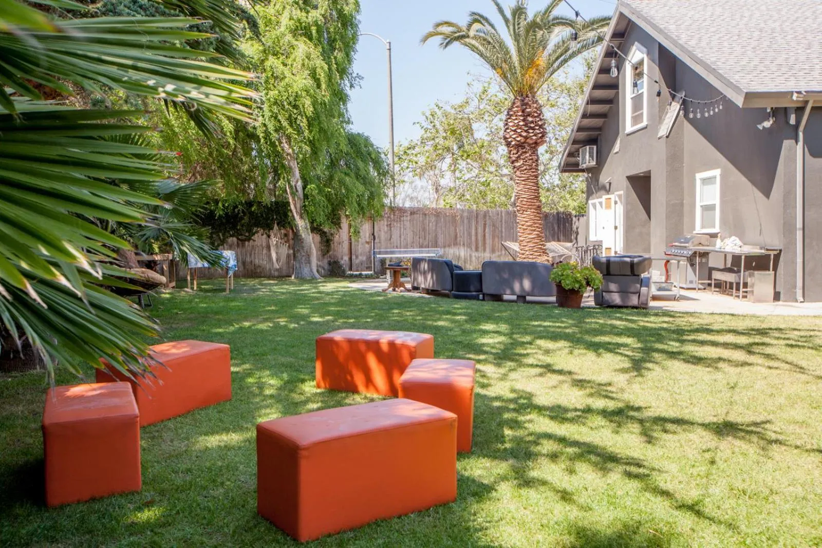 Property building, Garden in PodShare Venice