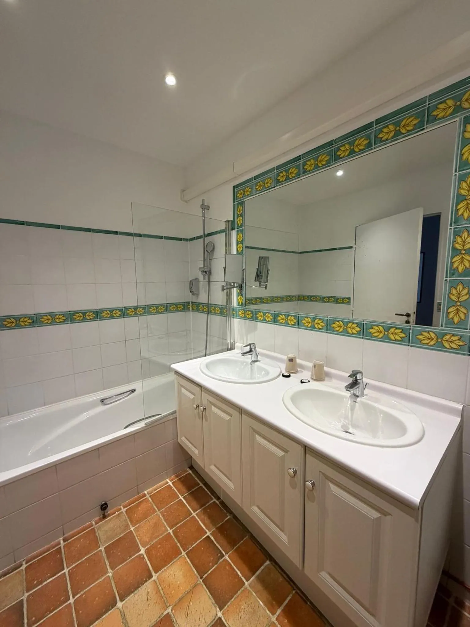 Hotel Les Suites - Domaine de Crécy