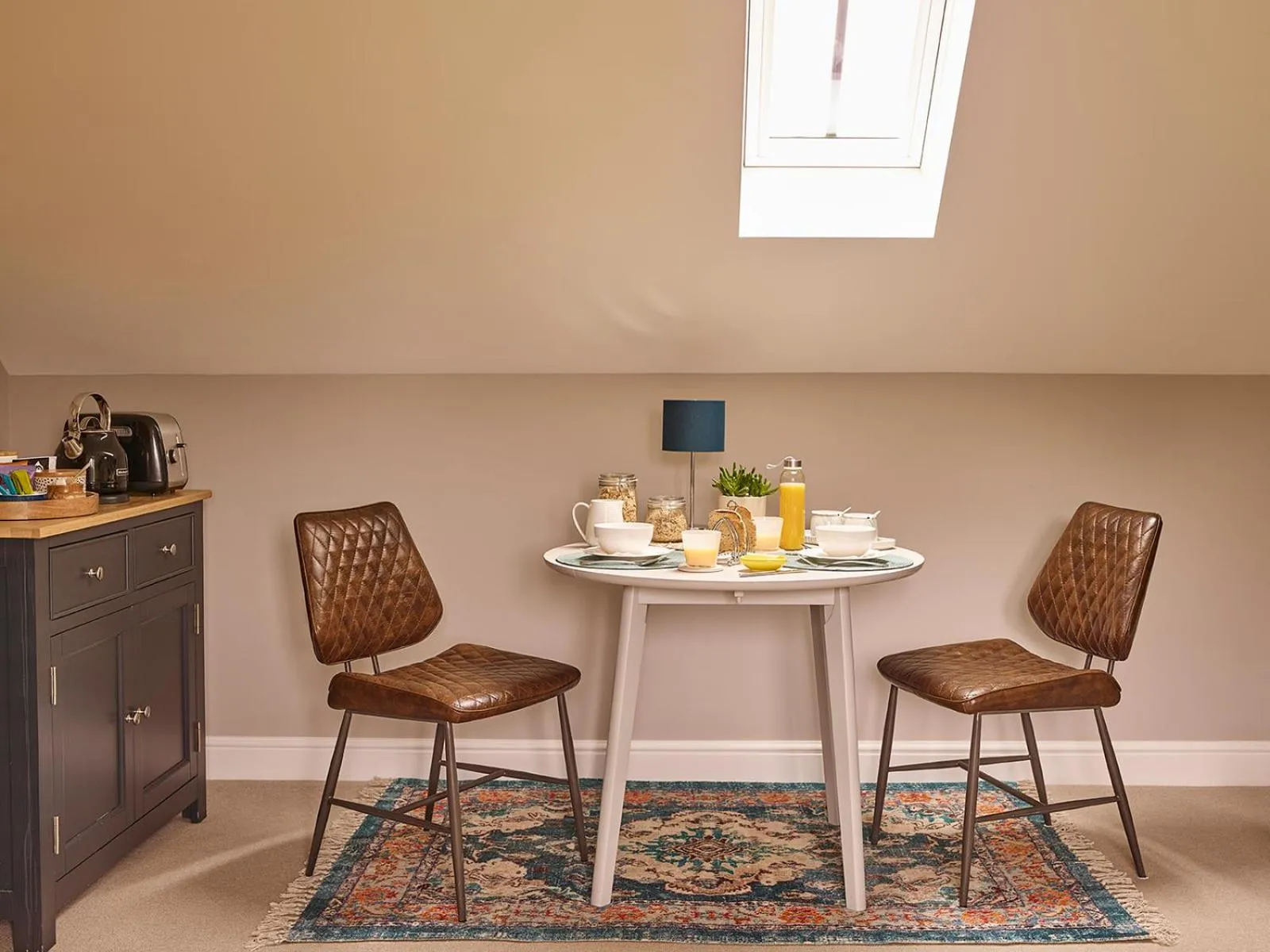 Living room in Cliff Farmhouse B&B Suites