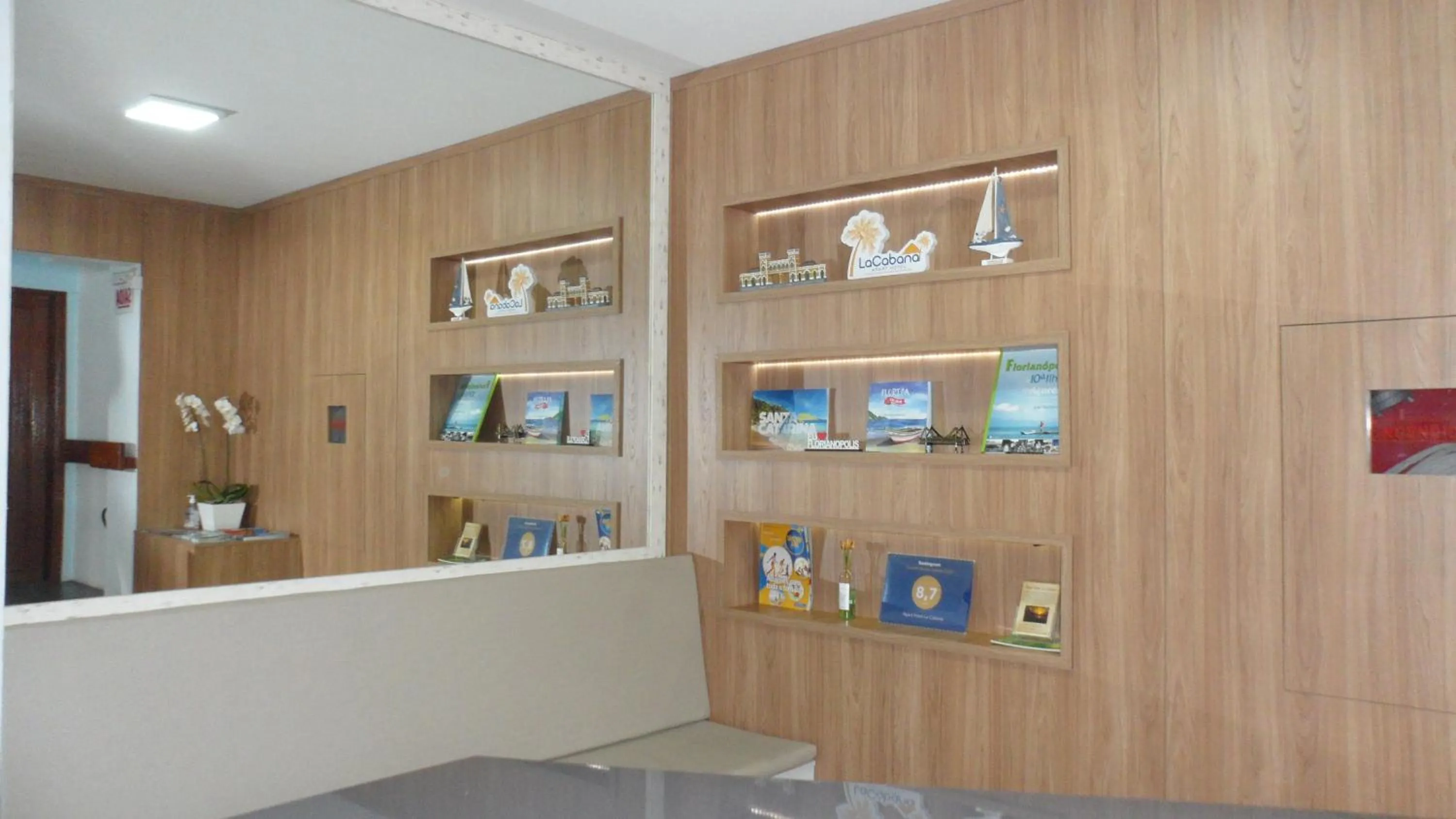 Lobby or reception in Apart Hotel La Cabana