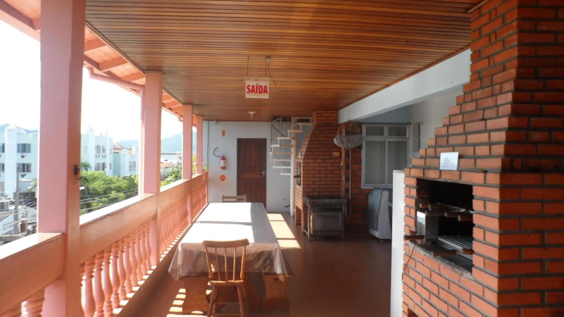 BBQ facilities in Apart Hotel La Cabana