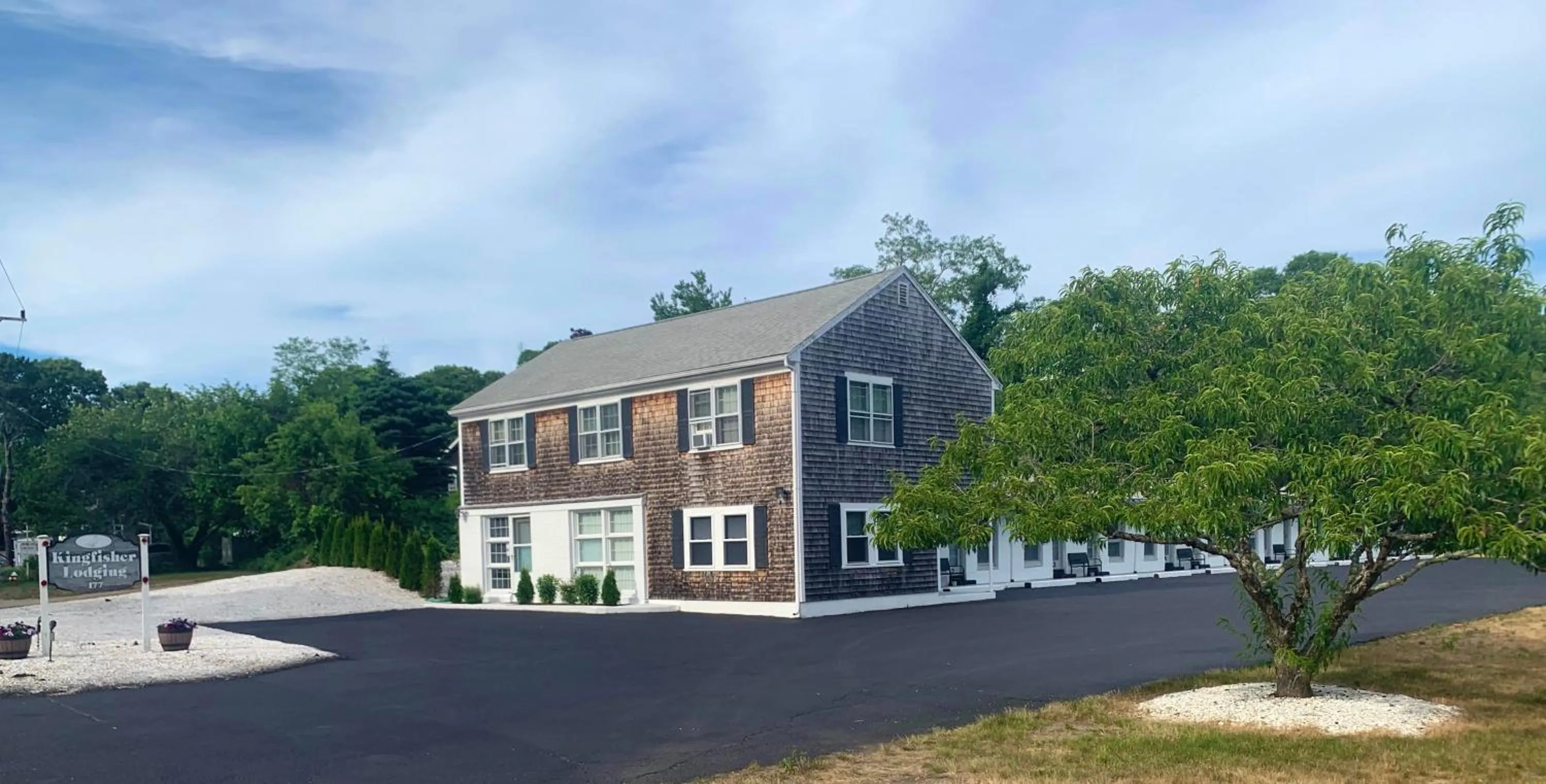 Kingfisher Lodging