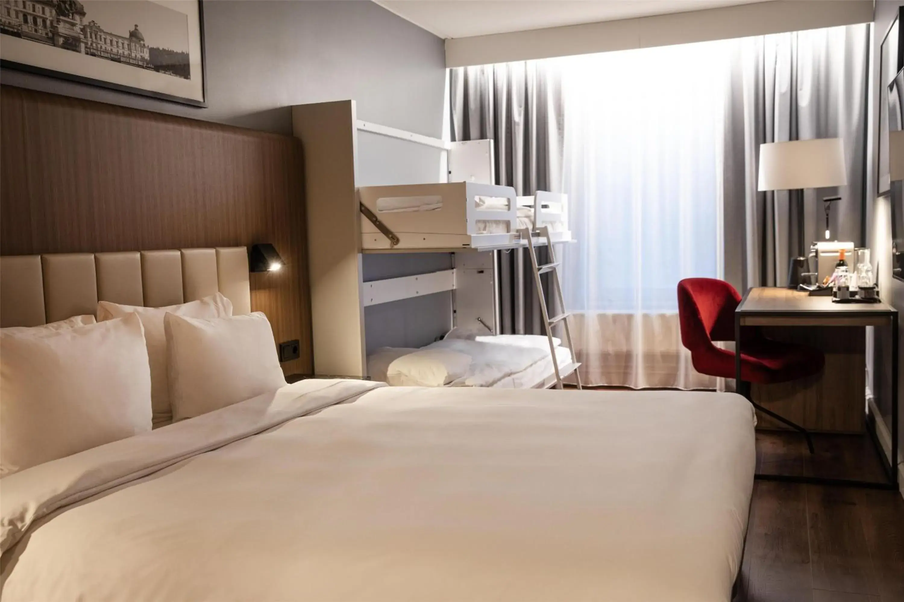 Bedroom, Bed in Radisson Blu Arlandia Hotel, Stockholm-Arlanda Bedroom, Bed in Radisson Blu Arlandia Hotel, Stockholm-Arlanda