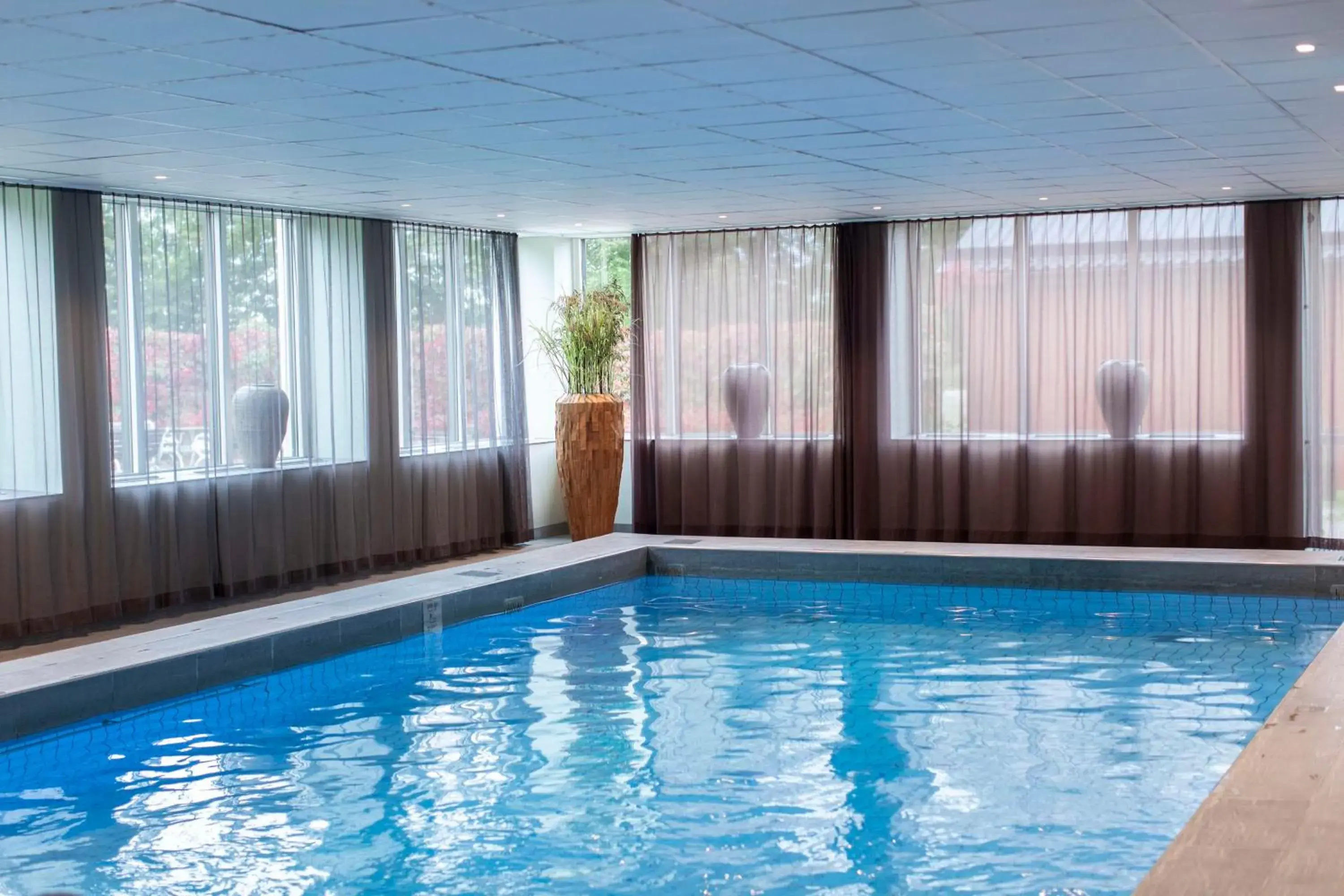 Pool view in Radisson Blu Arlandia Hotel, Stockholm-Arlanda Pool view in Radisson Blu Arlandia Hotel, Stockholm-Arlanda