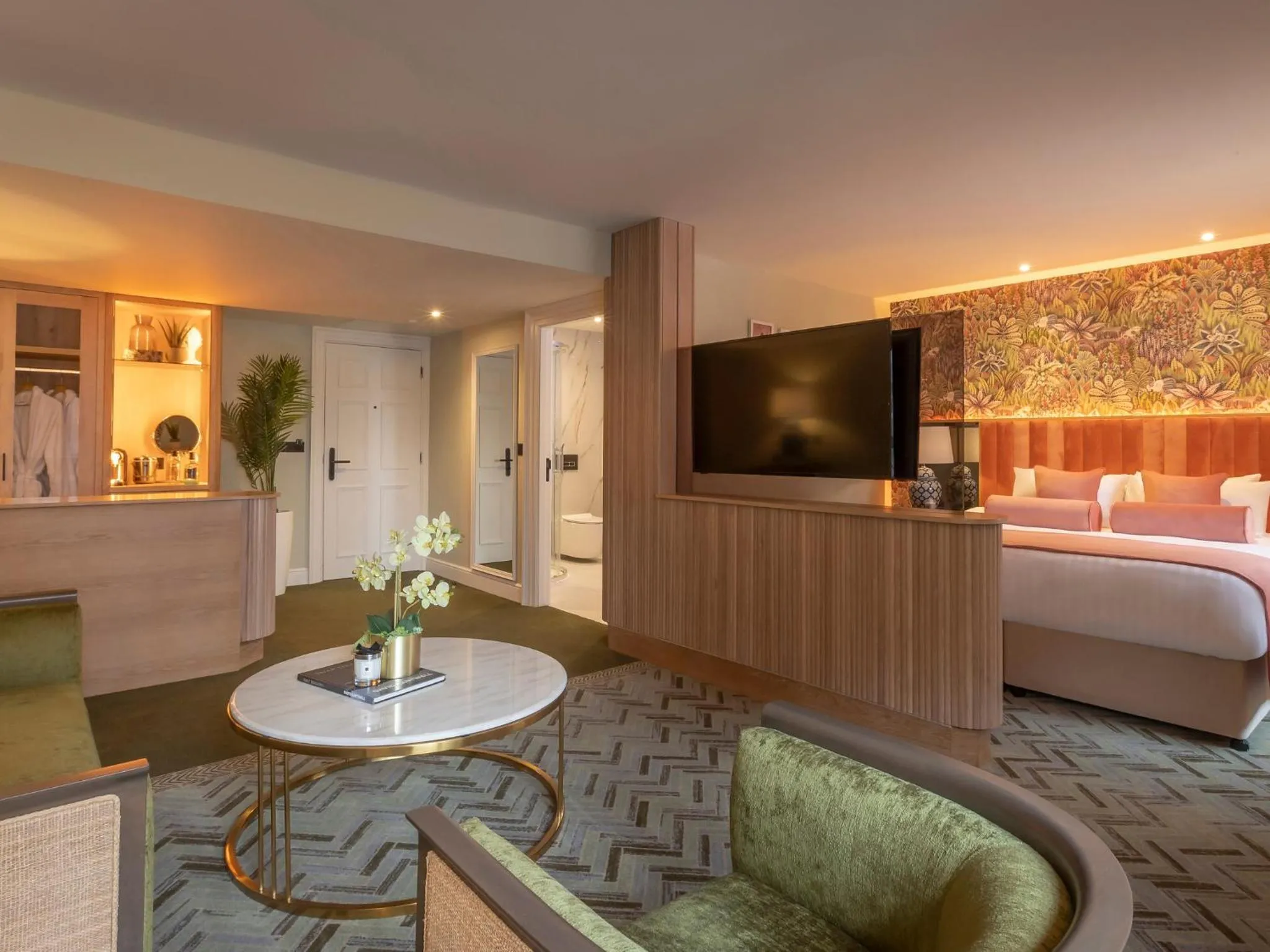 Photo of the whole room, Bed in HYDE Hotel