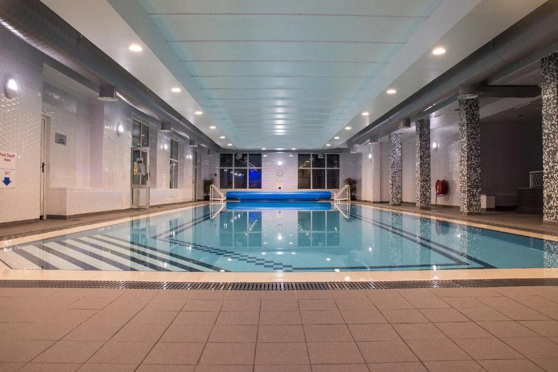 Swimming pool in Mount Errigal Hotel, Conference & Leisure Centre