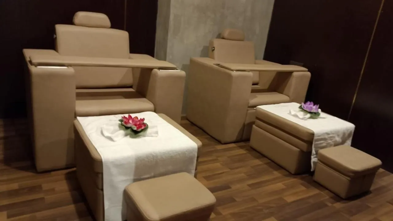 Spa and wellness centre/facilities in Hotel Noorjahan Grand