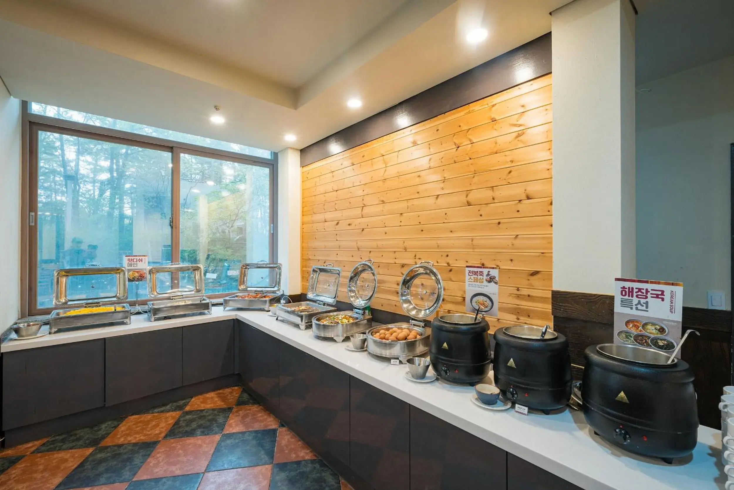 Buffet breakfast in Ocean 2 You Resort Seorak Beach Hotel & Condo Buffet breakfast in Ocean 2 You Resort Seorak Beach Hotel & Condo