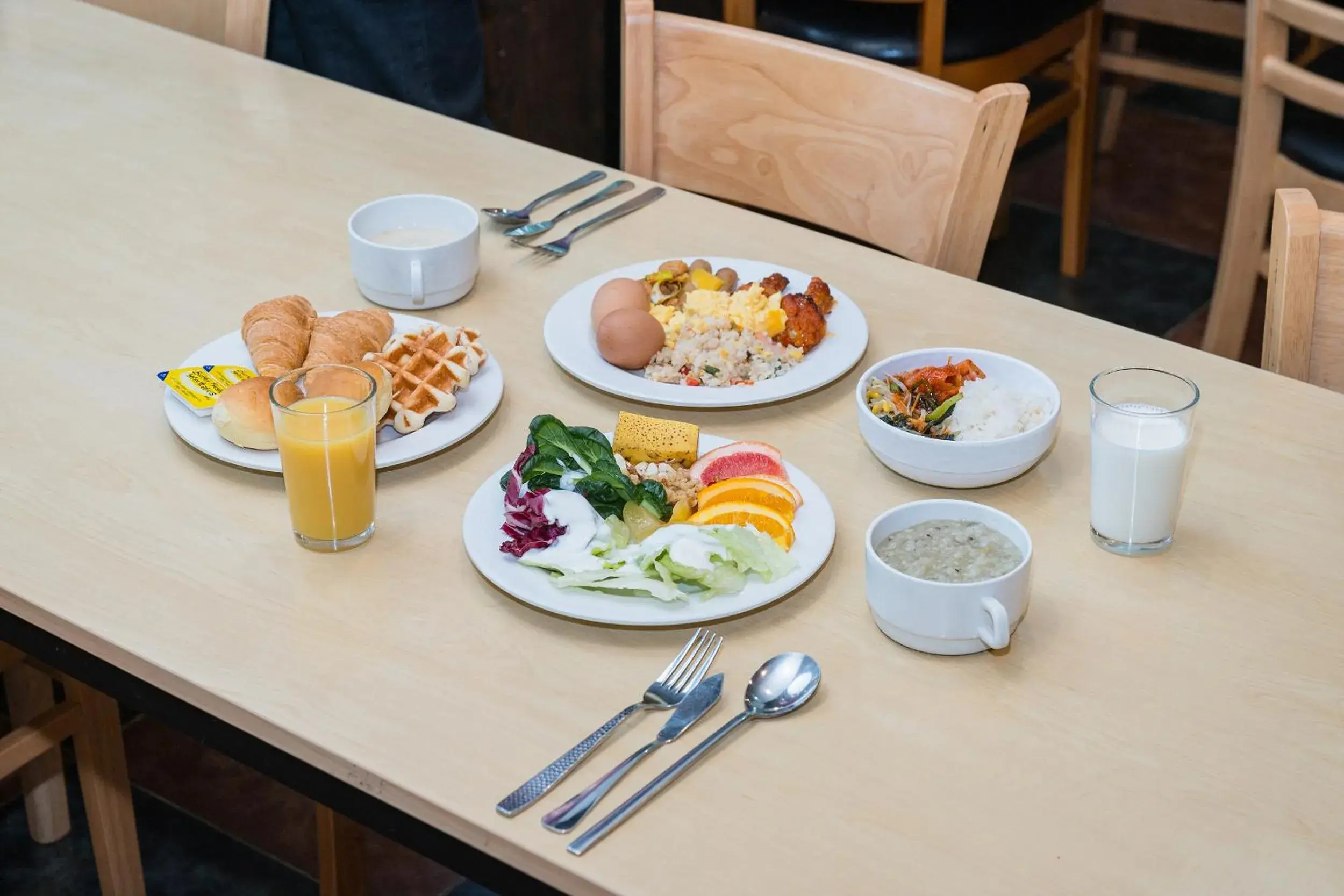 Buffet breakfast in Ocean 2 You Resort Seorak Beach Hotel & Condo Buffet breakfast in Ocean 2 You Resort Seorak Beach Hotel & Condo