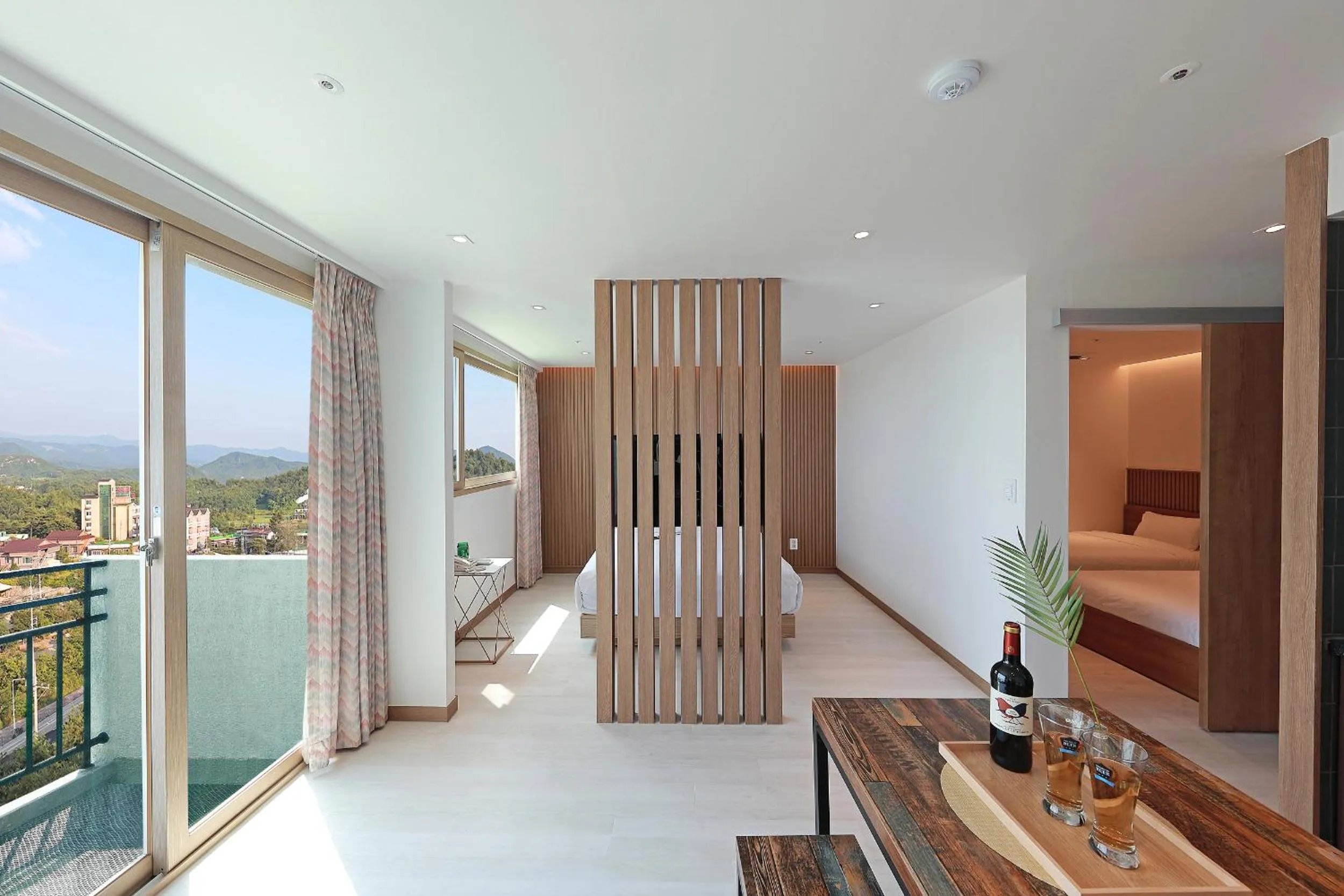 Living room in Ocean 2 You Resort Seorak Beach Hotel & Condo