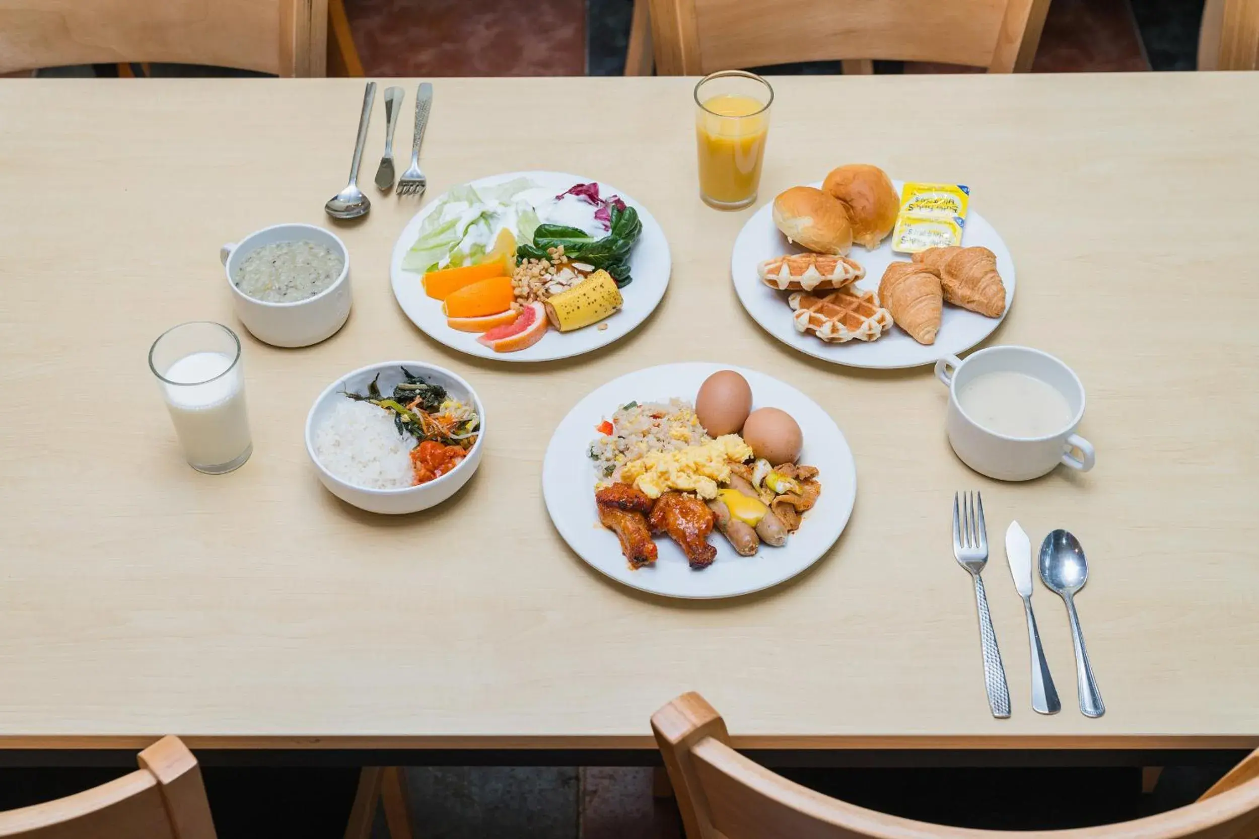 Buffet breakfast in Ocean 2 You Resort Seorak Beach Hotel & Condo Buffet breakfast in Ocean 2 You Resort Seorak Beach Hotel & Condo