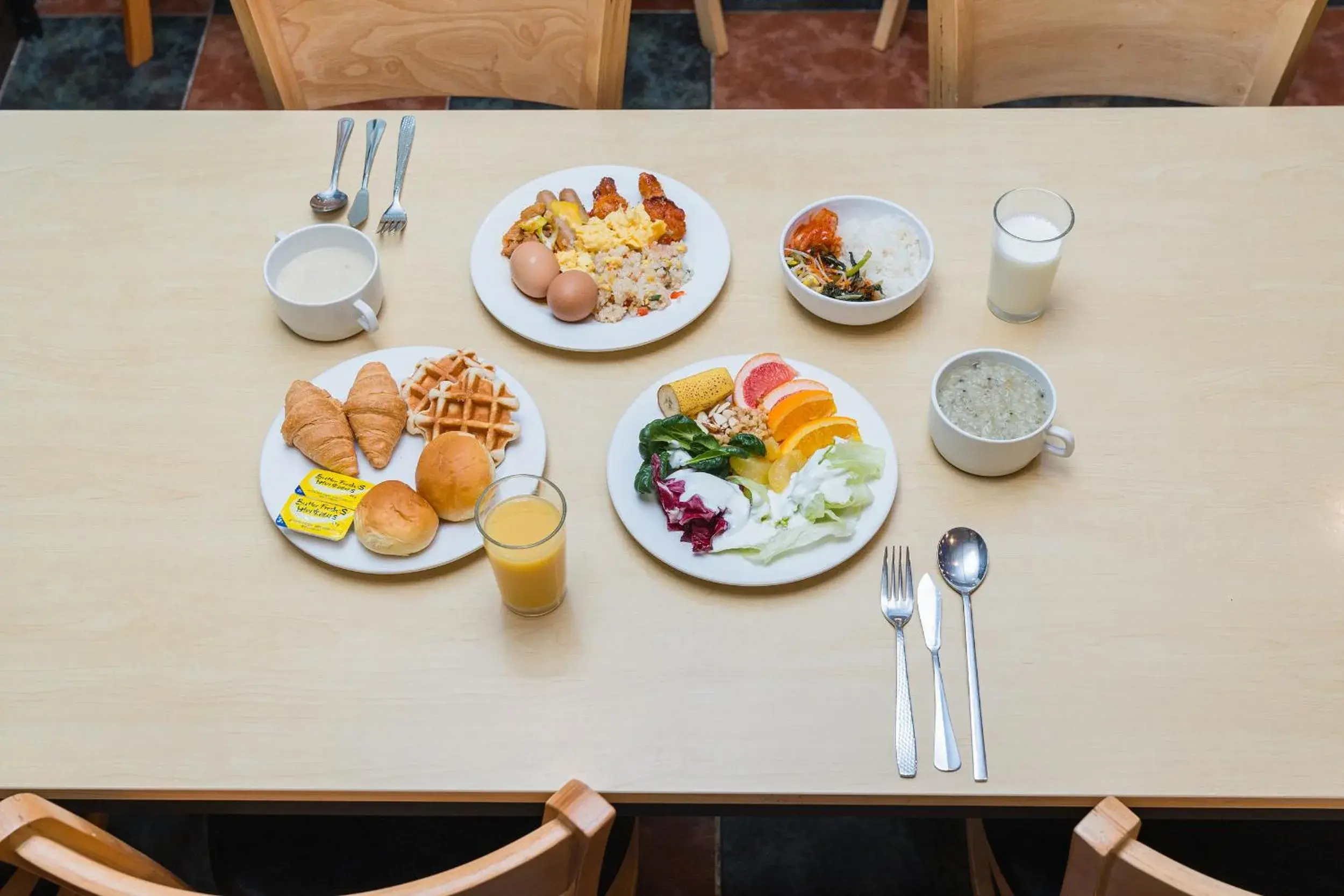 Buffet breakfast in Ocean 2 You Resort Seorak Beach Hotel & Condo Buffet breakfast in Ocean 2 You Resort Seorak Beach Hotel & Condo