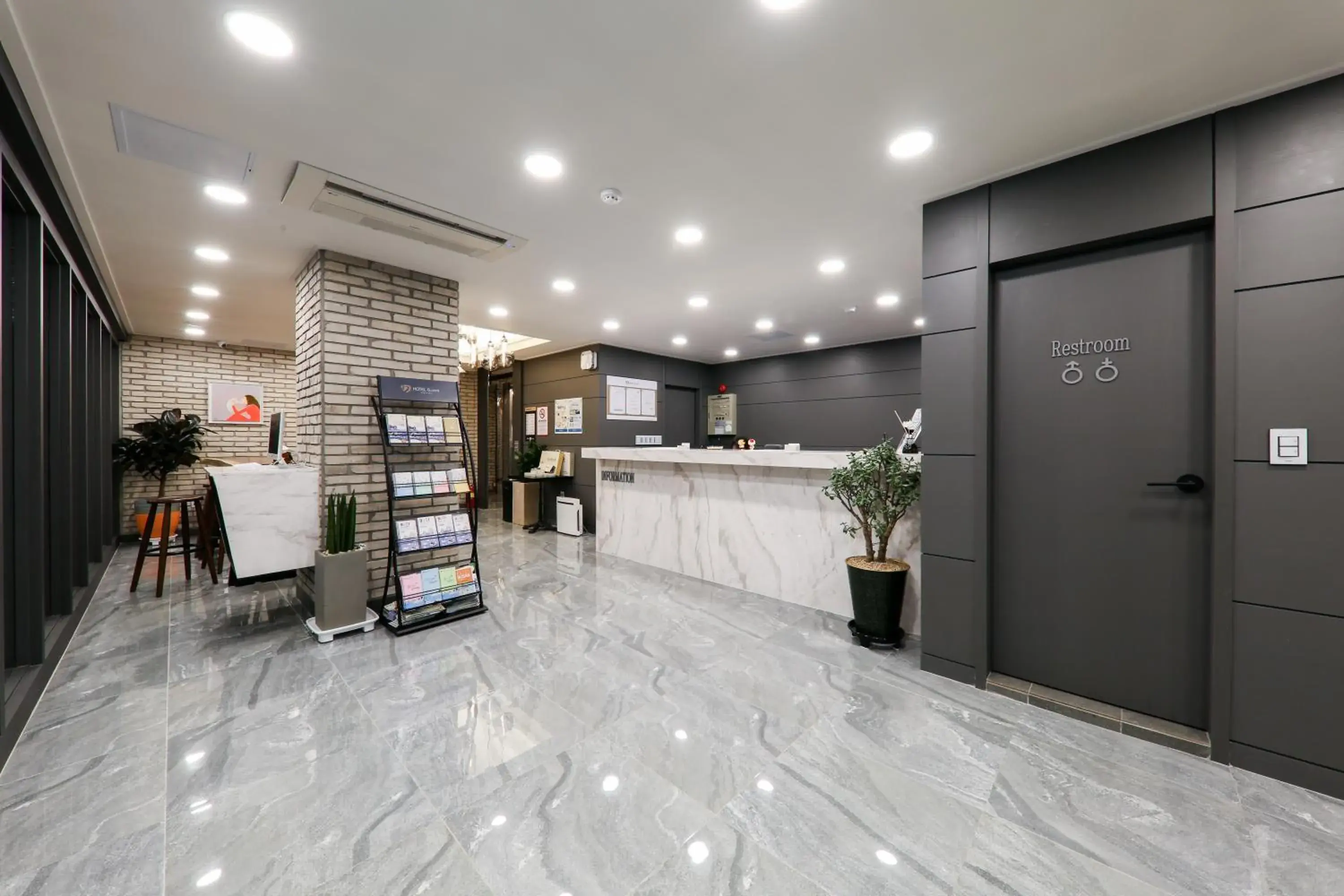 Lobby or reception in Bcent hotel Lobby or reception in Bcent hotel