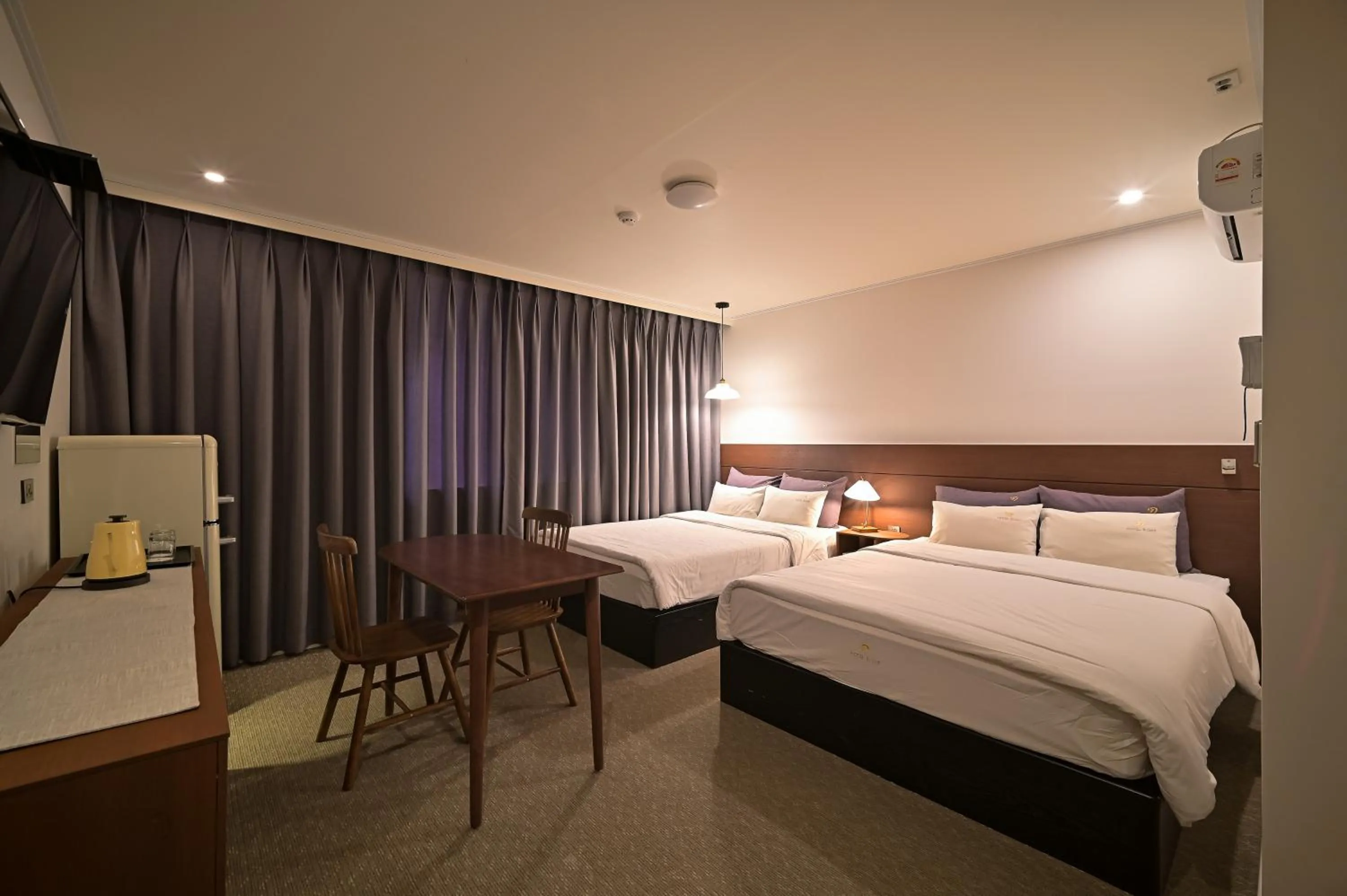 Bed in Hotel Gonggam Gonggan Busan Station