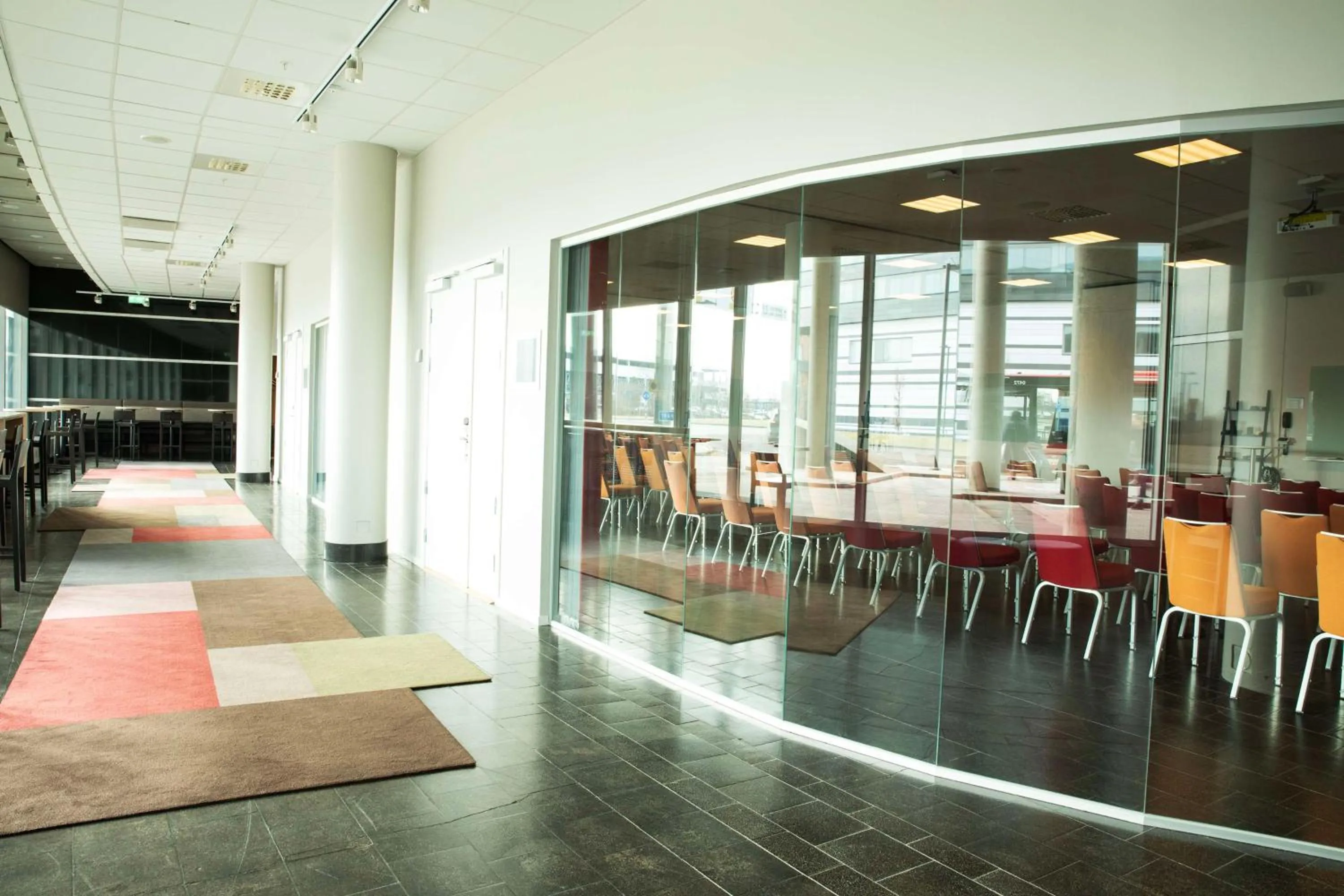 Meeting/conference room in Radisson Blu Airport Terminal Hotel