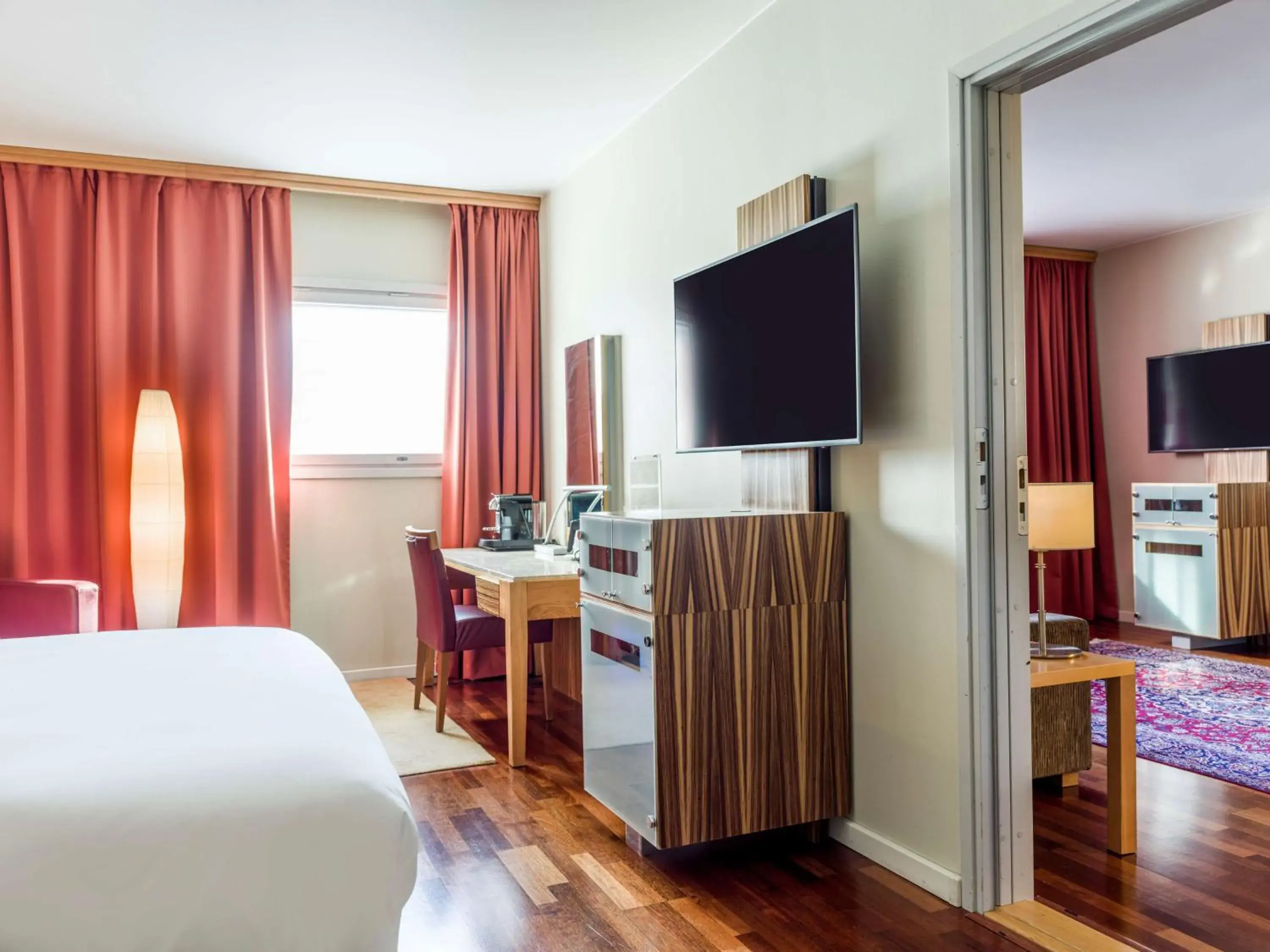 Photo of the whole room, Bed in Radisson Blu Airport Terminal Hotel Photo of the whole room, Bed in Radisson Blu Airport Terminal Hotel