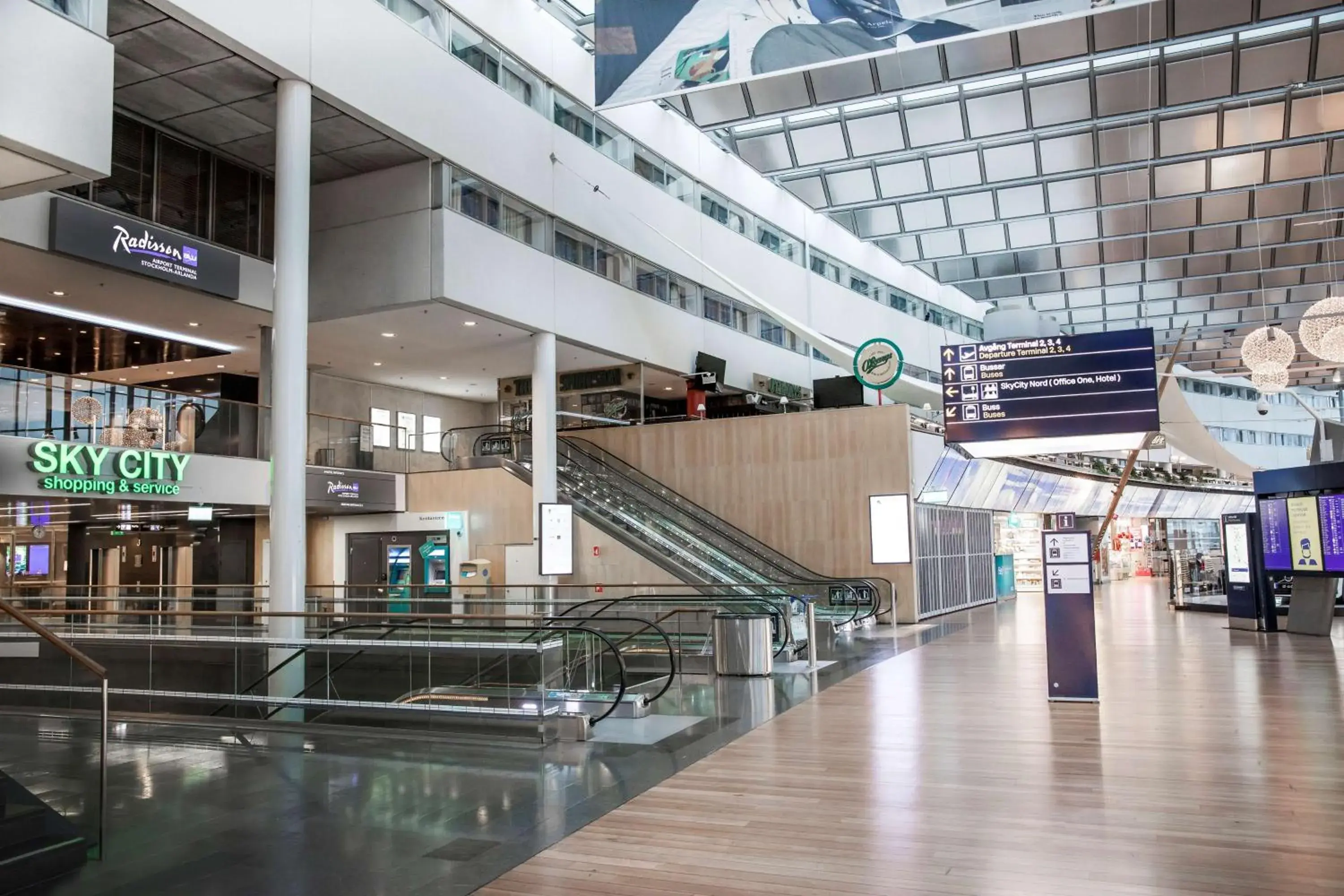 Property building in Radisson Blu Airport Terminal Hotel Property building in Radisson Blu Airport Terminal Hotel