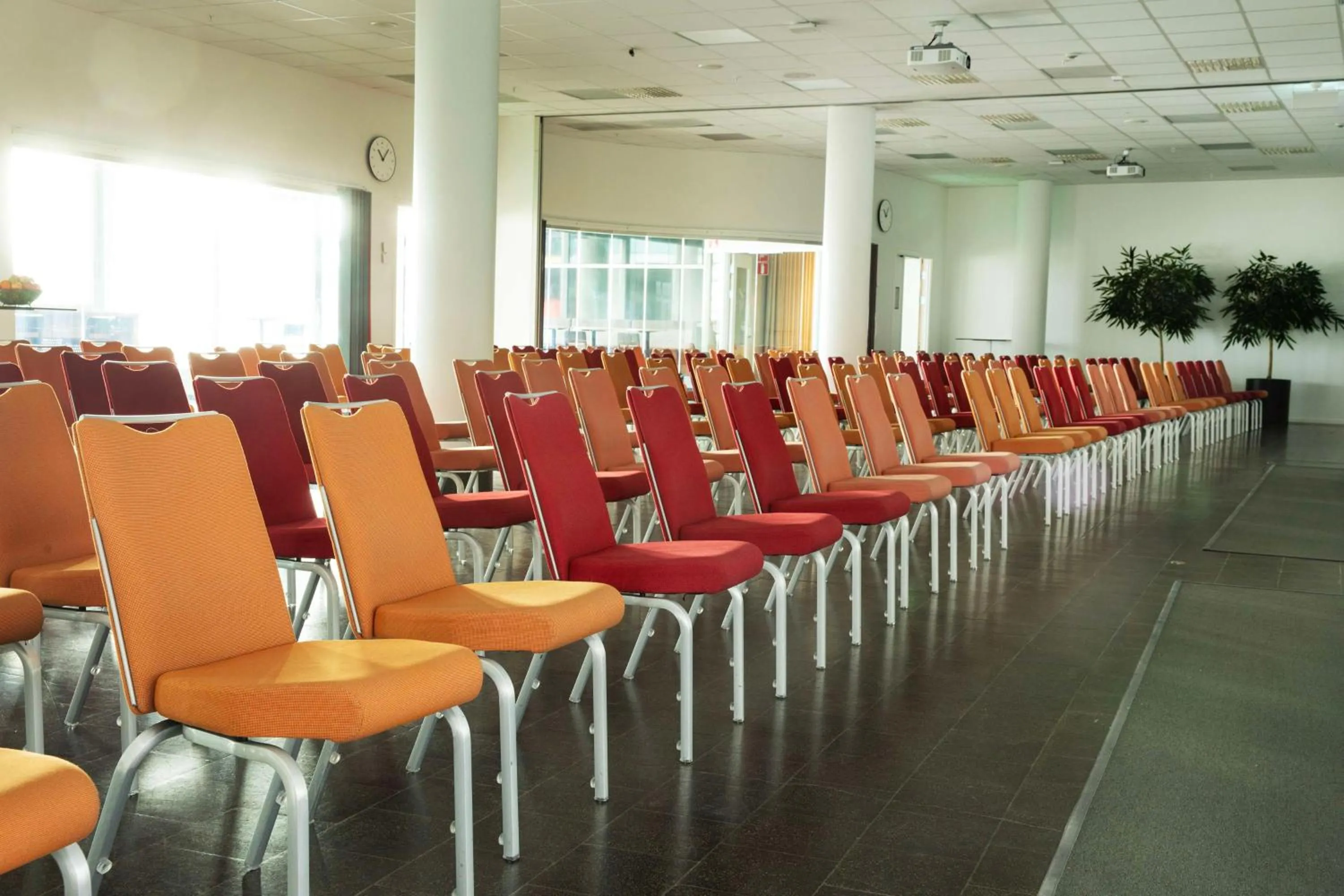 Meeting/conference room in Radisson Blu Airport Terminal Hotel