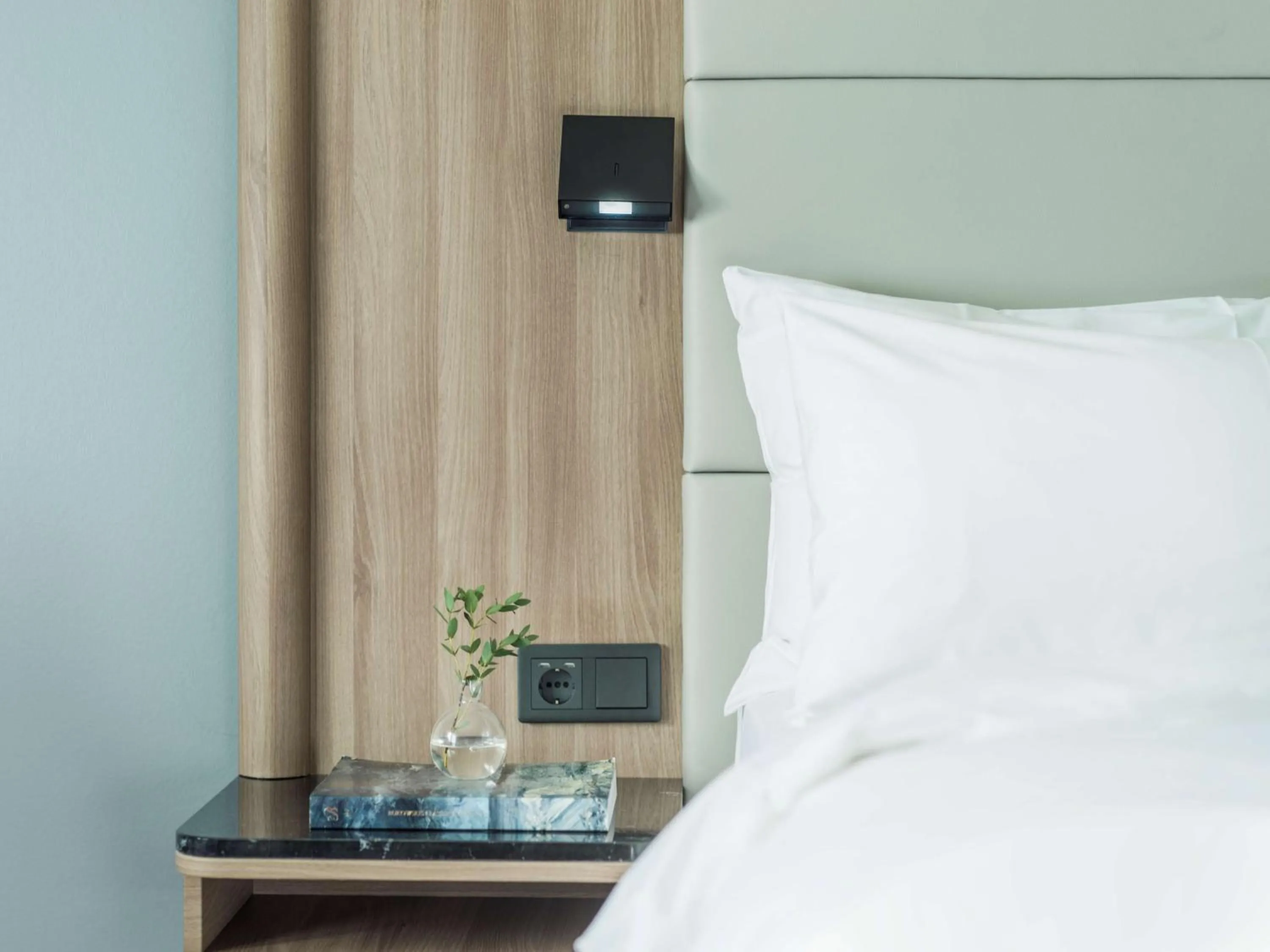 Other, Bed in Radisson Blu Airport Terminal Hotel