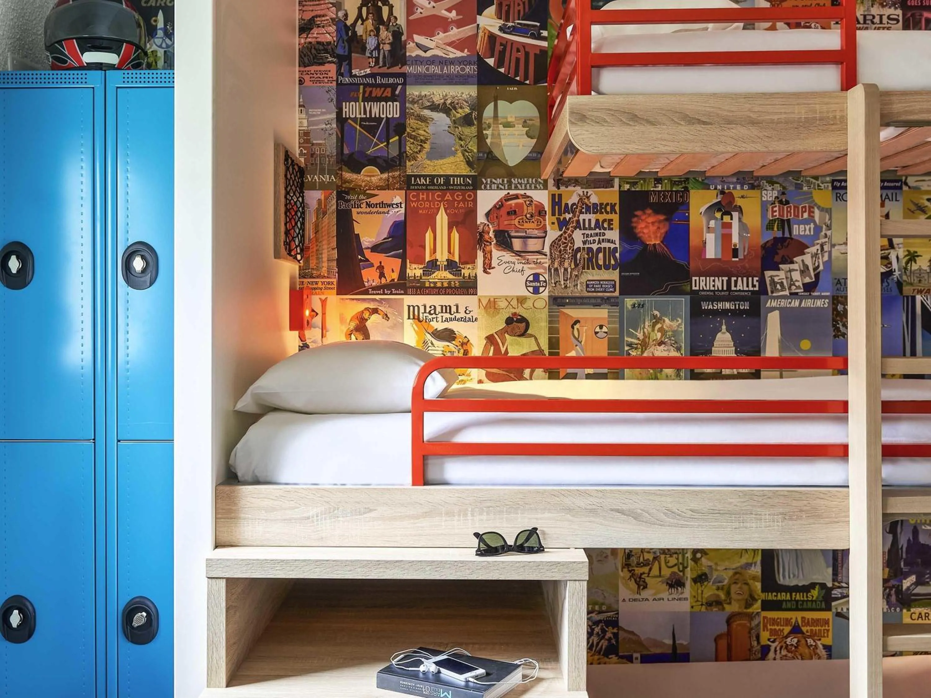 Bedroom, Bed in HotelF1 Bourges Le Subdray