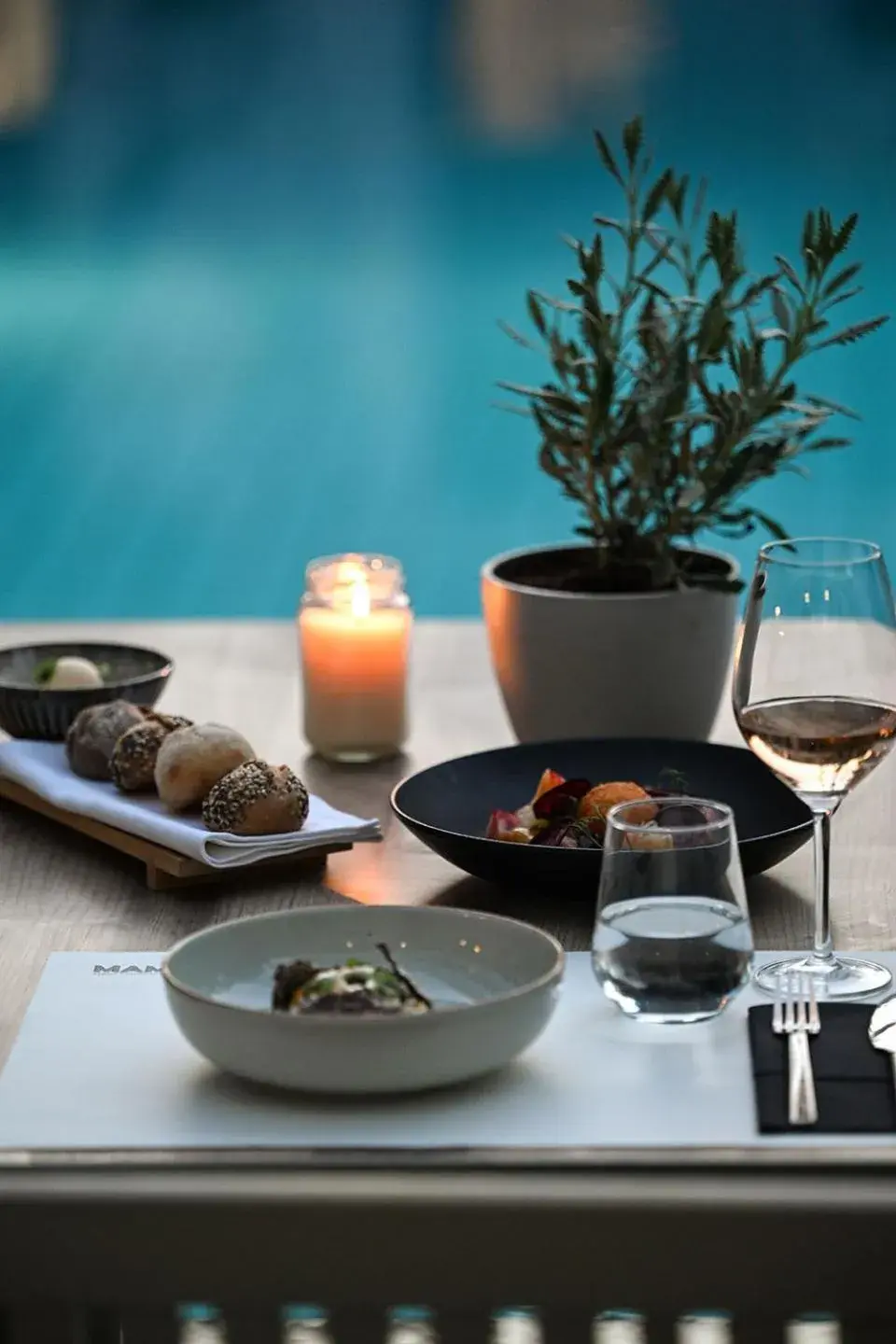 Restaurant/places to eat in La Piscine Art Hotel, Philian Hotels and Resorts Restaurant/places to eat in La Piscine Art Hotel, Philian Hotels and Resorts