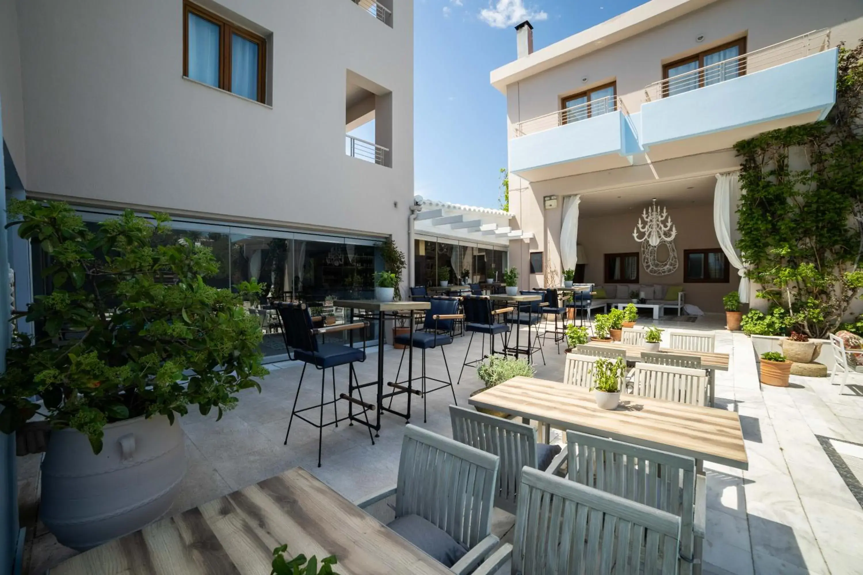 Property building in La Piscine Art Hotel, Philian Hotels and Resorts Property building in La Piscine Art Hotel, Philian Hotels and Resorts