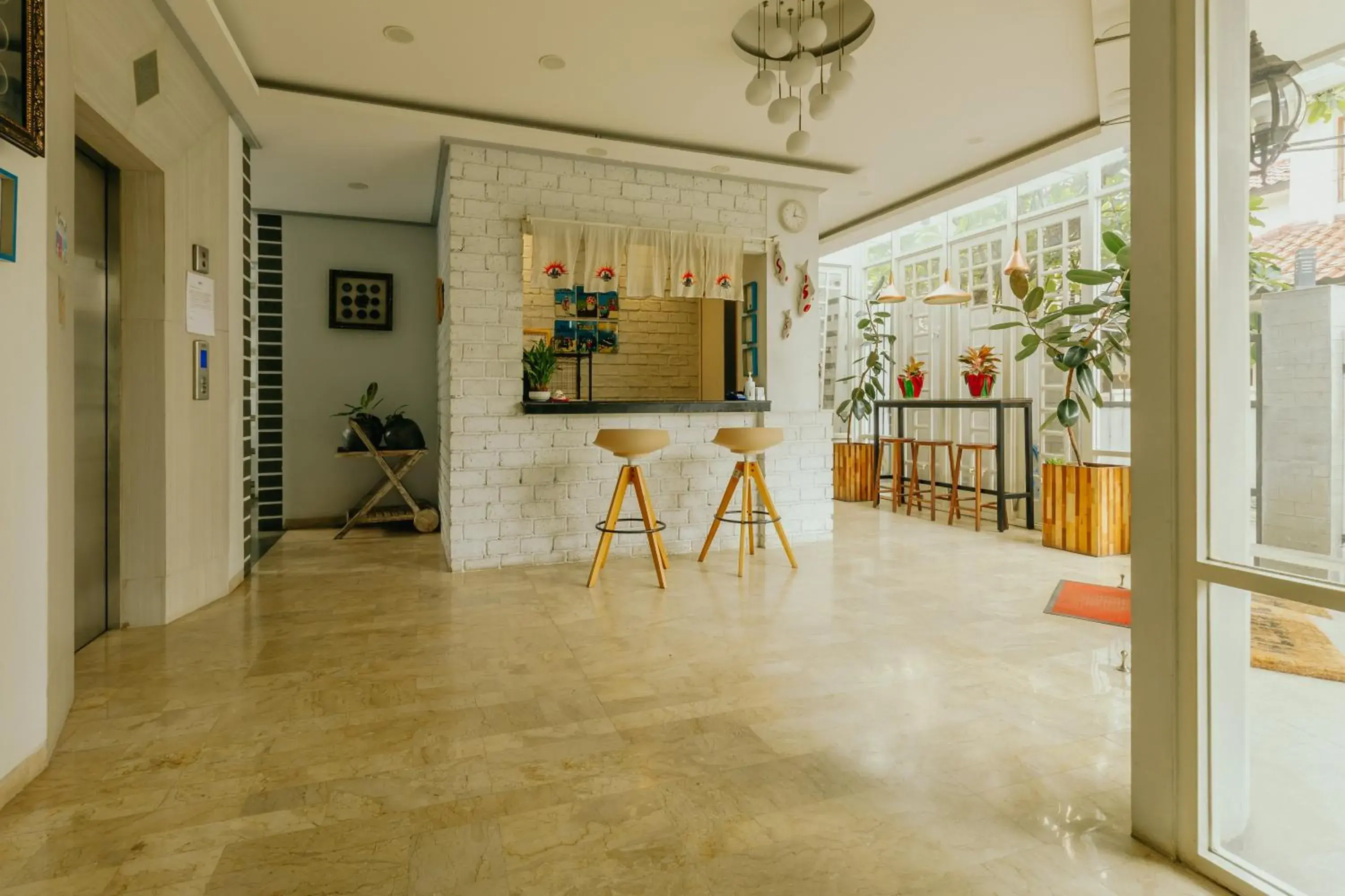 Lobby or reception in Urbanest Inn House TB Simatupang Lobby or reception in Urbanest Inn House TB Simatupang