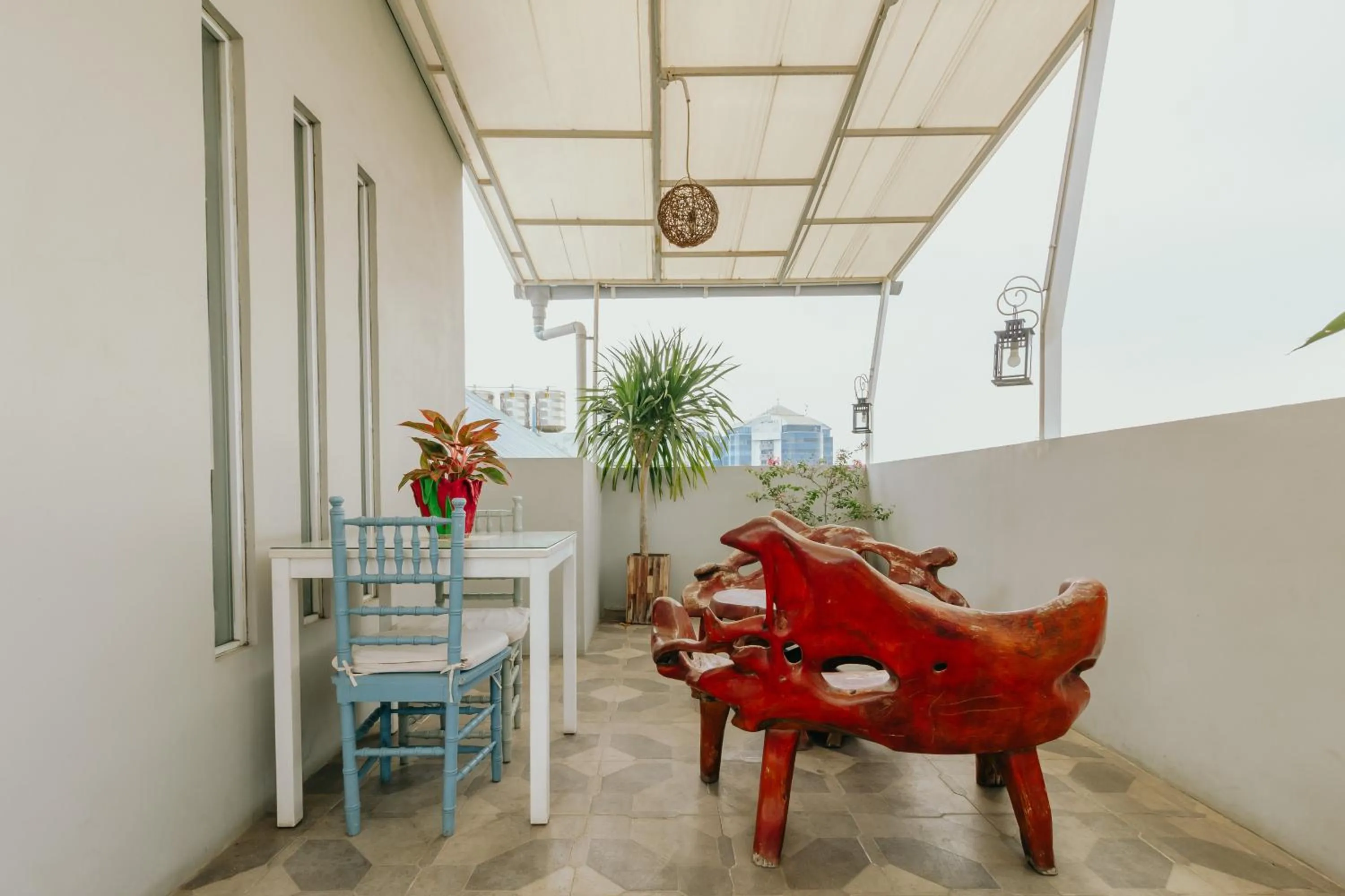 Balcony/Terrace in Urbanest Inn House TB Simatupang