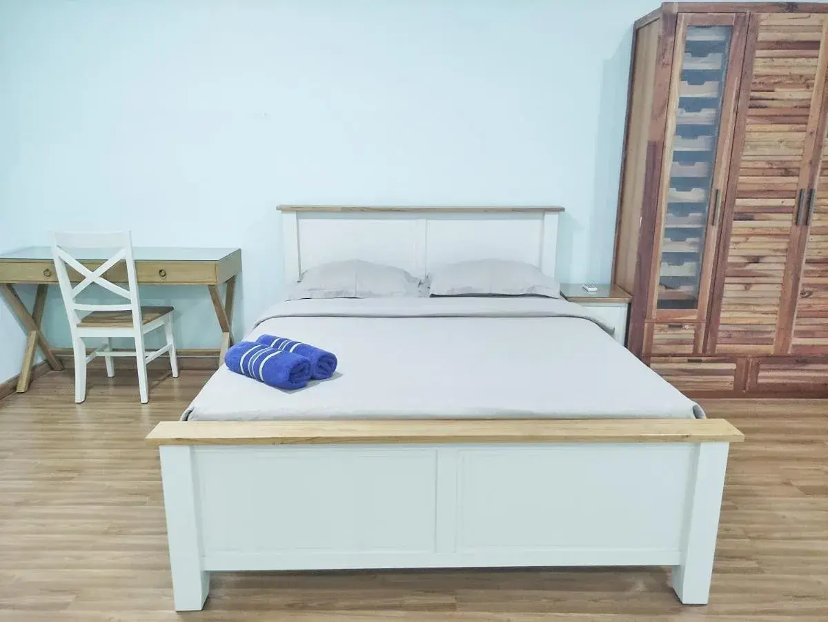 Bed in Urbanest Inn House TB Simatupang Bed in Urbanest Inn House TB Simatupang