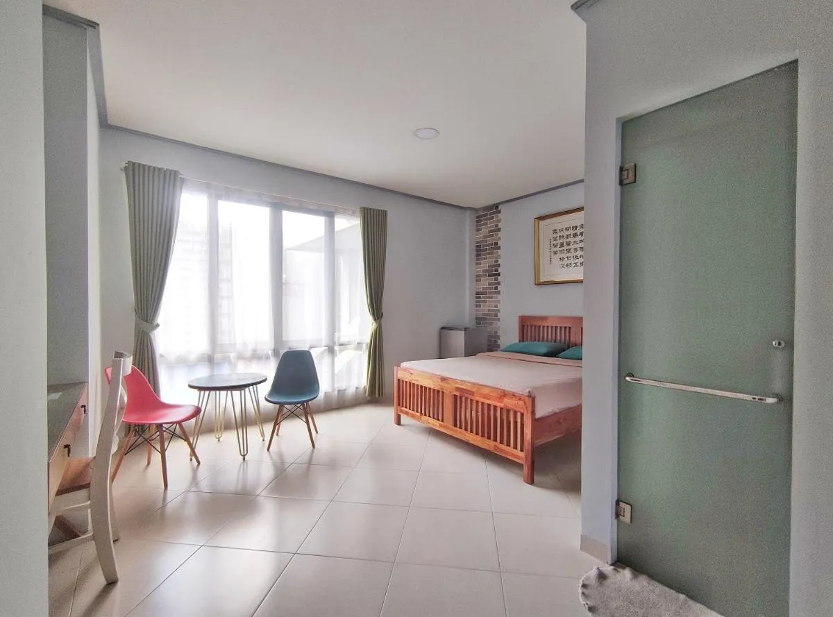 Bed in Urbanest Inn House TB Simatupang