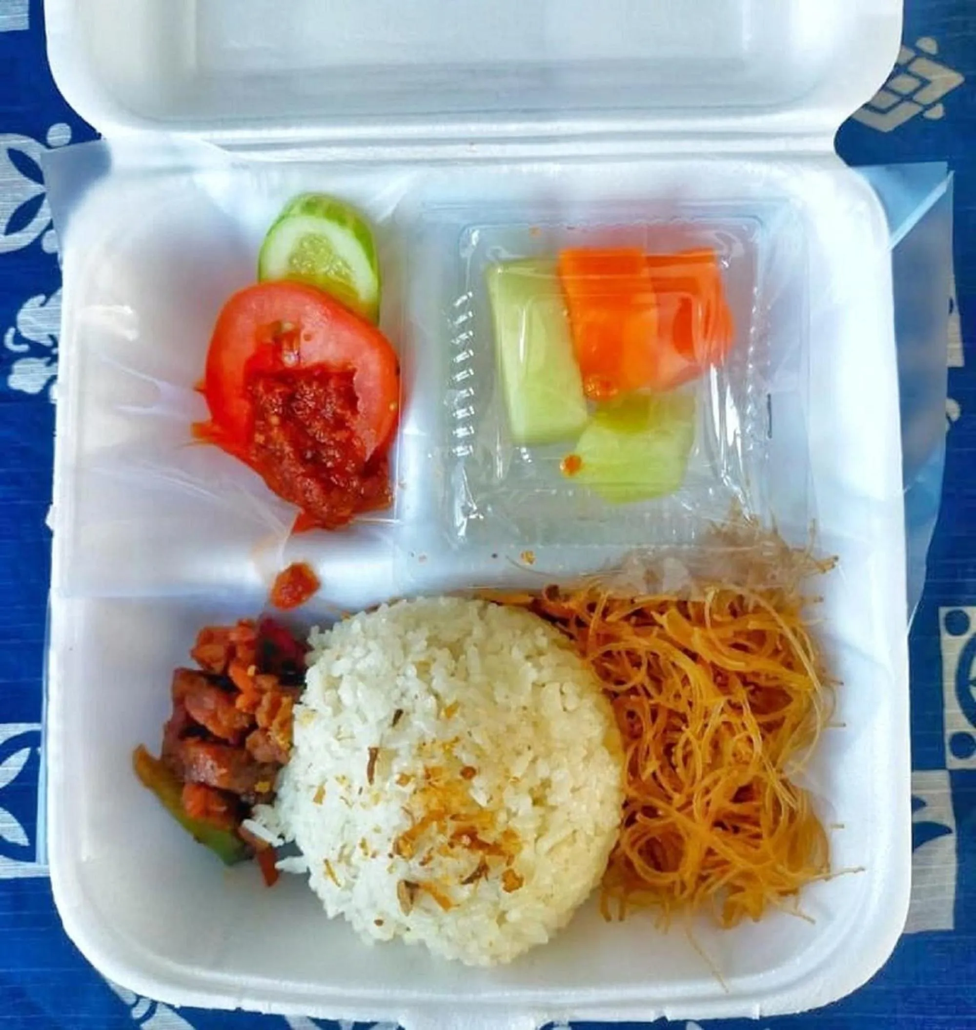 Breakfast in Urbanest Inn House TB Simatupang