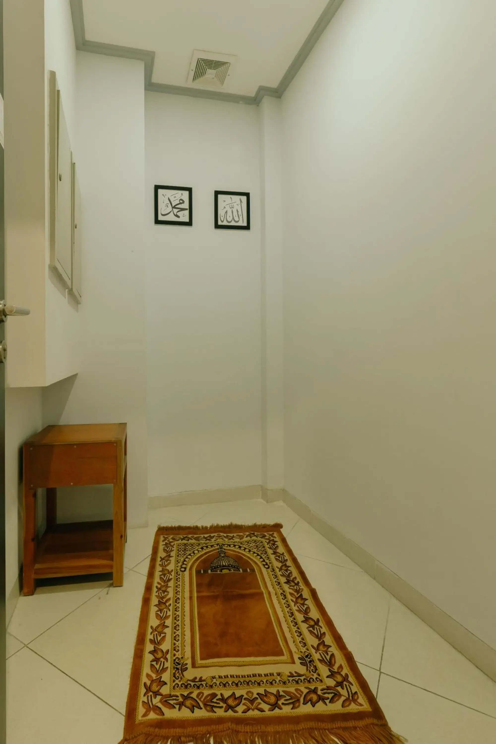 Property building in Urbanest Inn House TB Simatupang Property building in Urbanest Inn House TB Simatupang