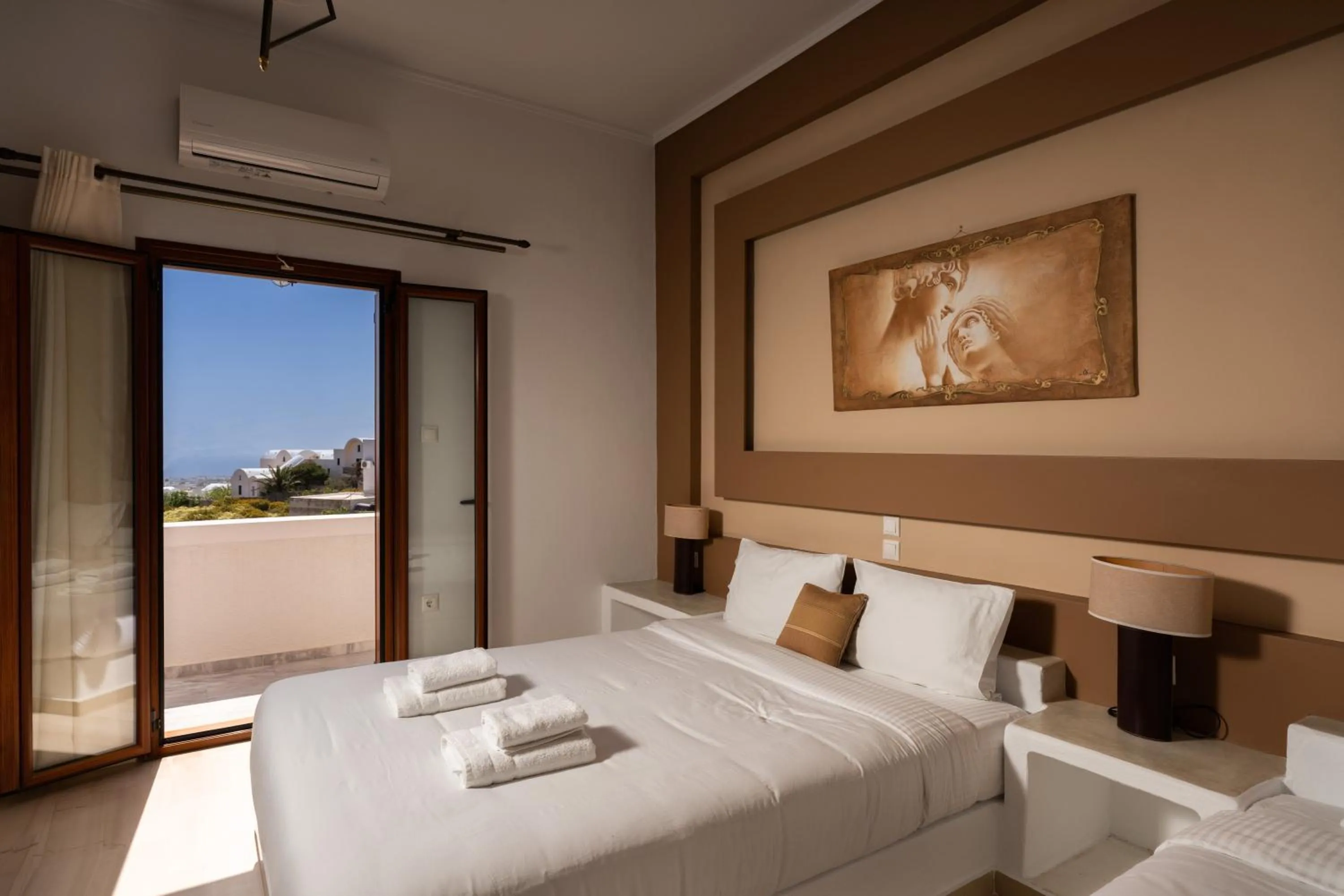 Bed in Anamnesis City Spa