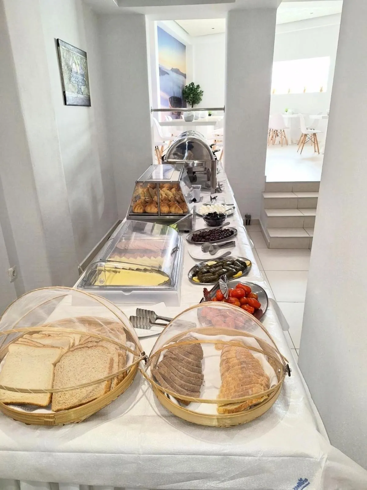 Buffet breakfast in Anamnesis City Spa