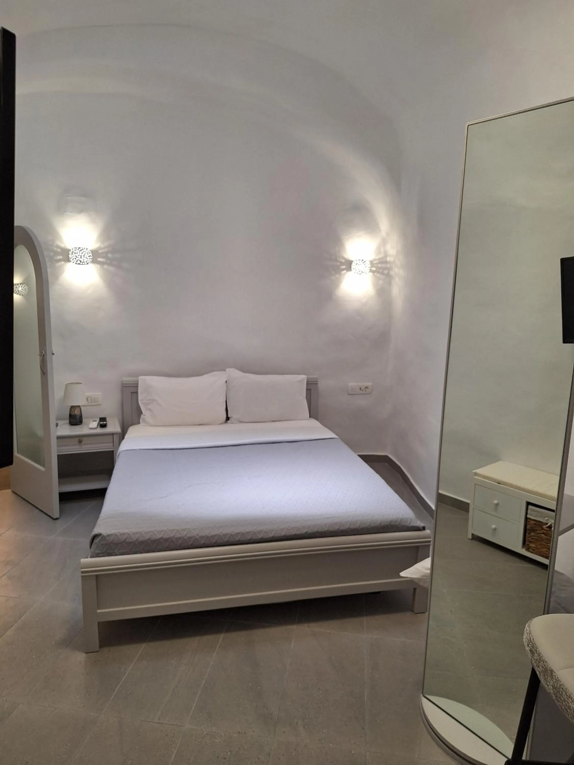 Bedroom, Bed in Anamnesis City Spa