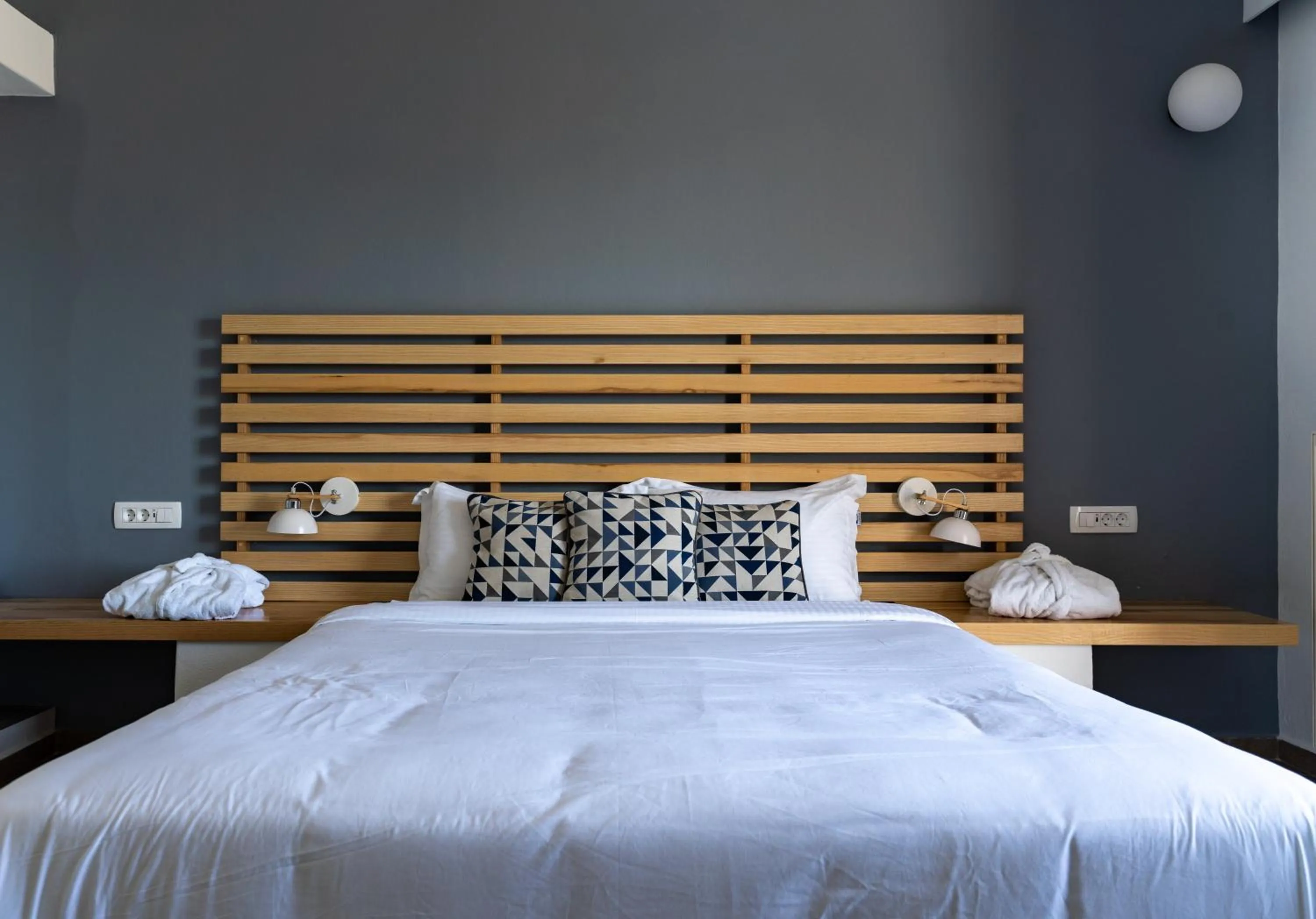 Bed in Anamnesis City Spa